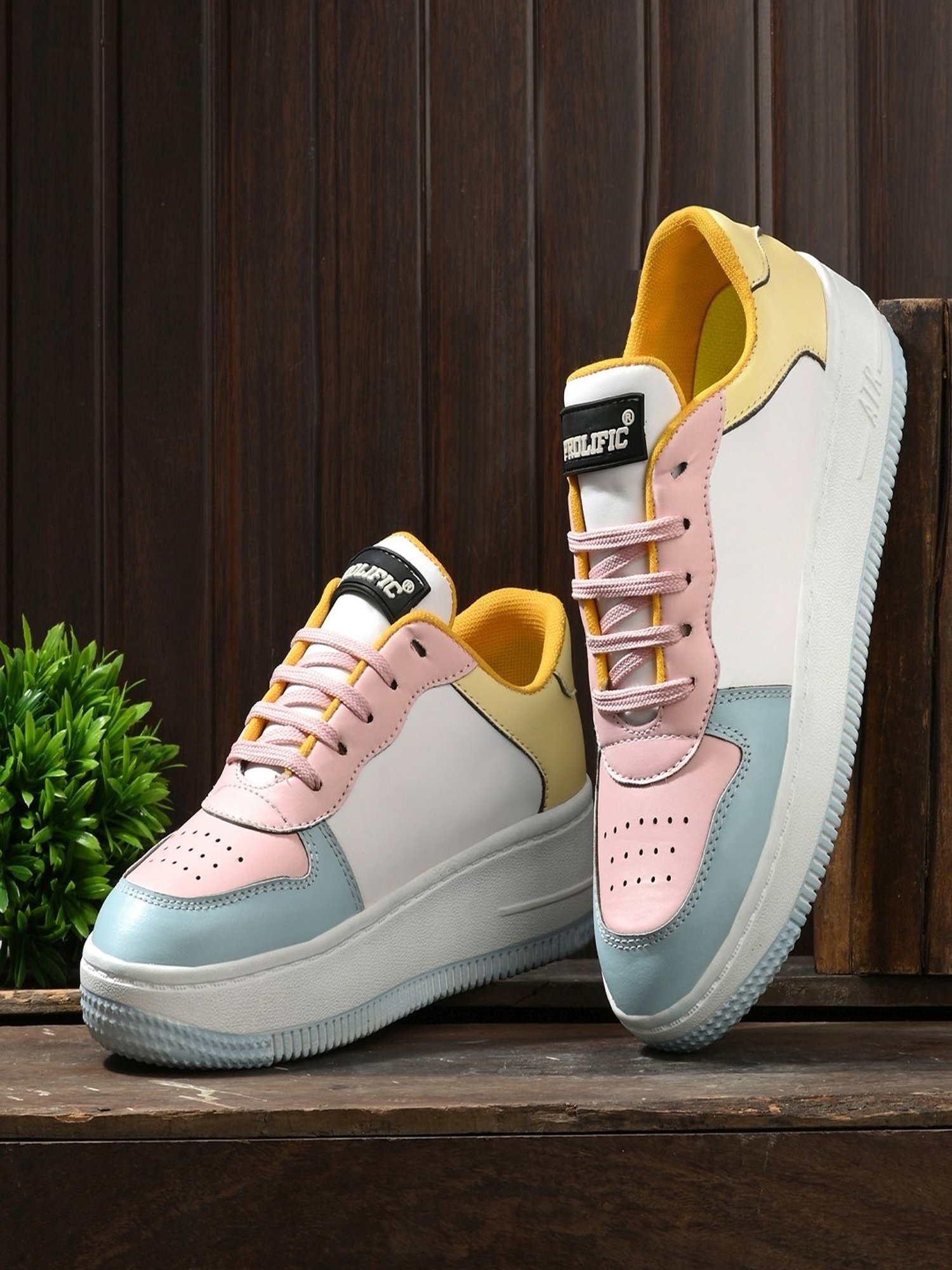 Prolific Women's Pink Sneakers