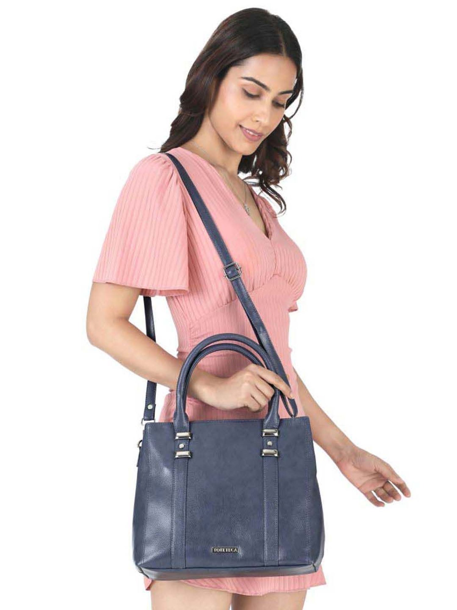 Toteteca Blue Textured Medium Handbag