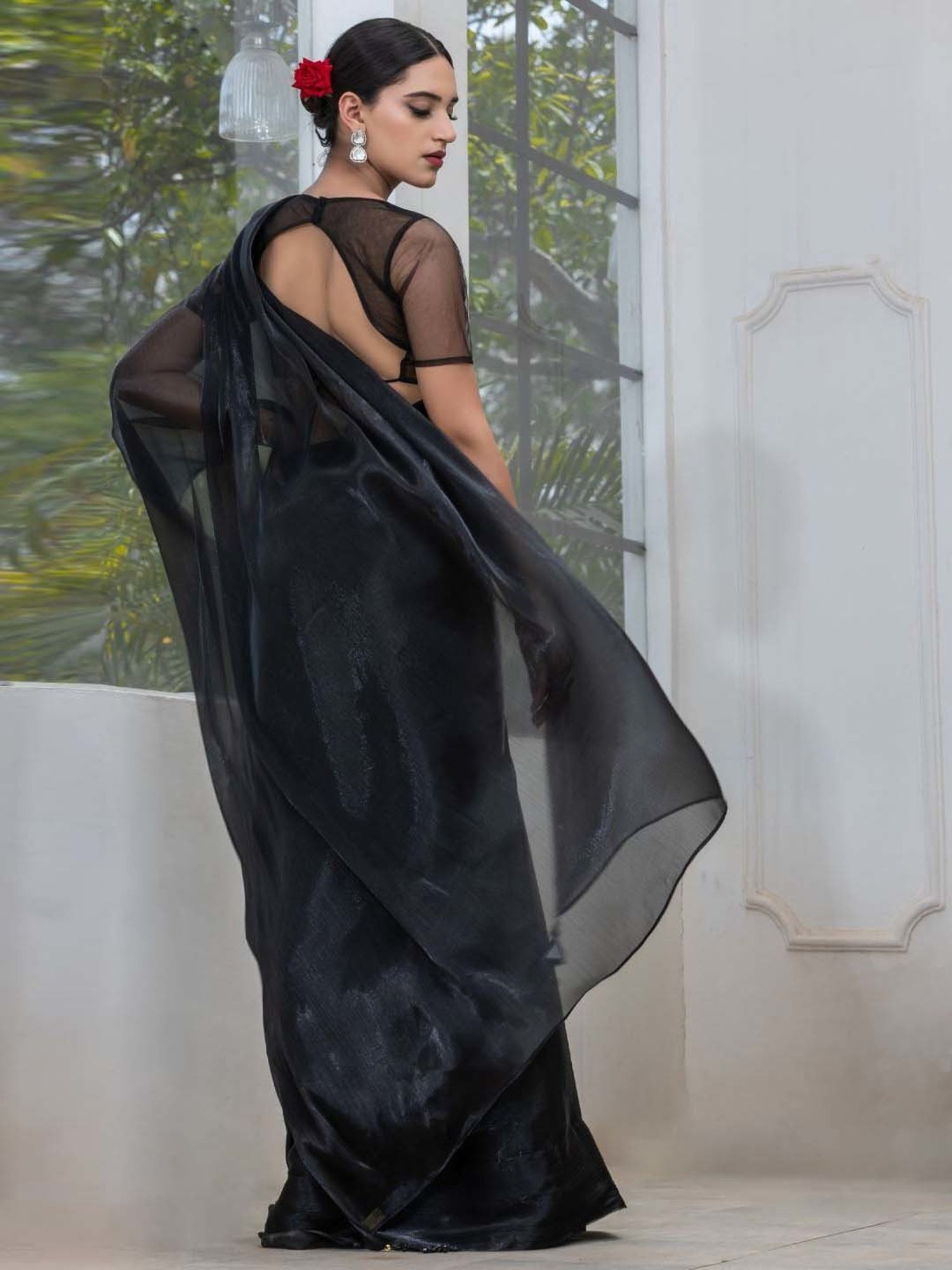 Swtantra Black Woven Saree With Unstitched Blouse