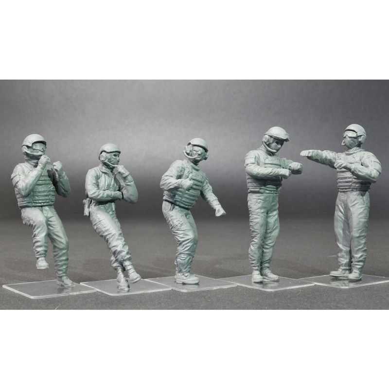 MiniArt 37005 U.S. US Tank Crew 1/35 Scale Plastic Figure Model Kit