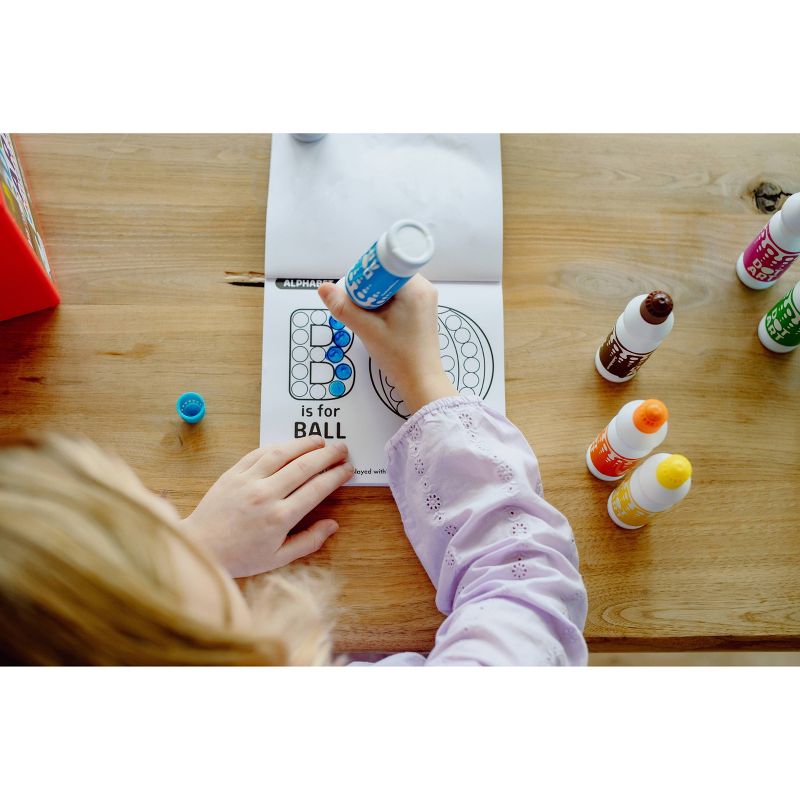 Dot Markers Art Activity Kit – Chuckle & Roar