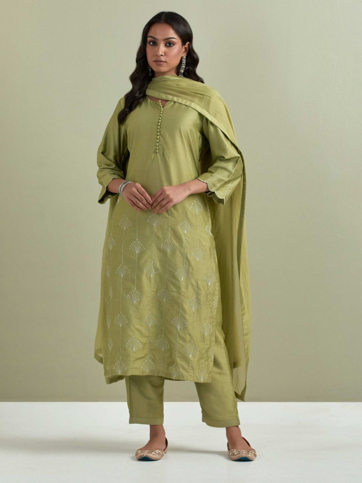 Priya Chaudhary Green Ambrosia Embroidered Chanderi Silk Kurta