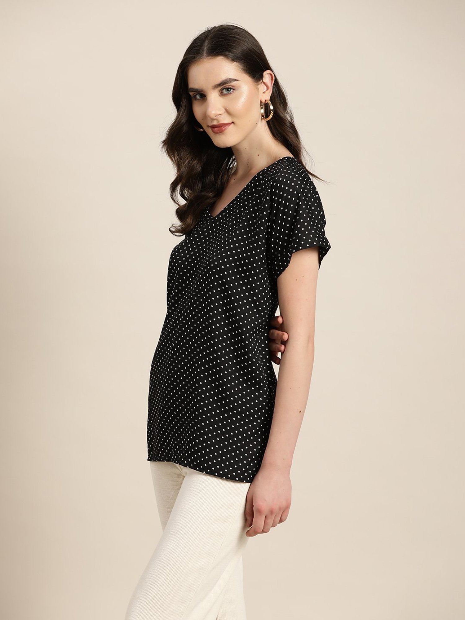 Qurvii Black Polka Dot Print Top