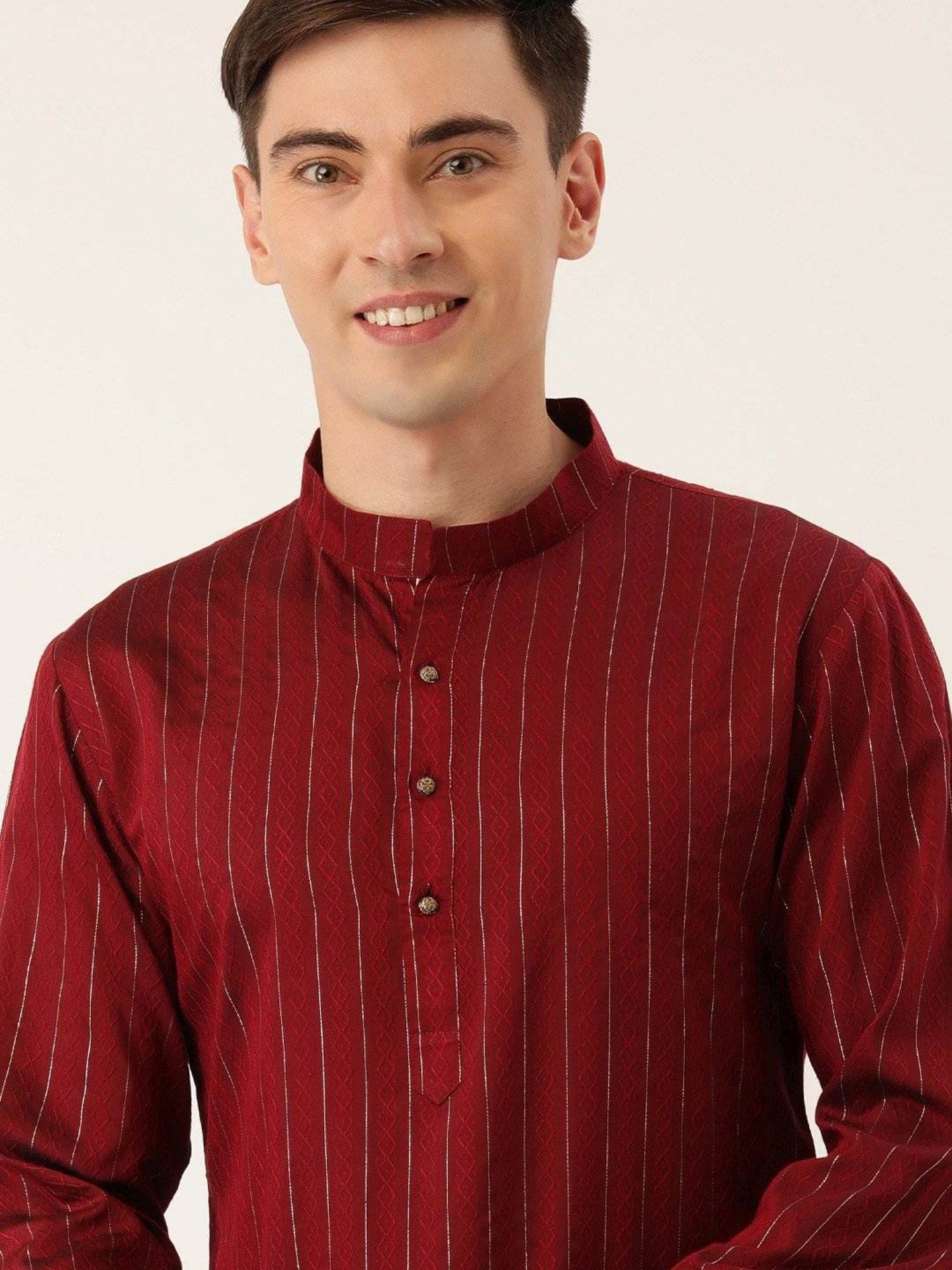 SWAGG INDIA Maroon Regular Fit Self Pattern Kurta