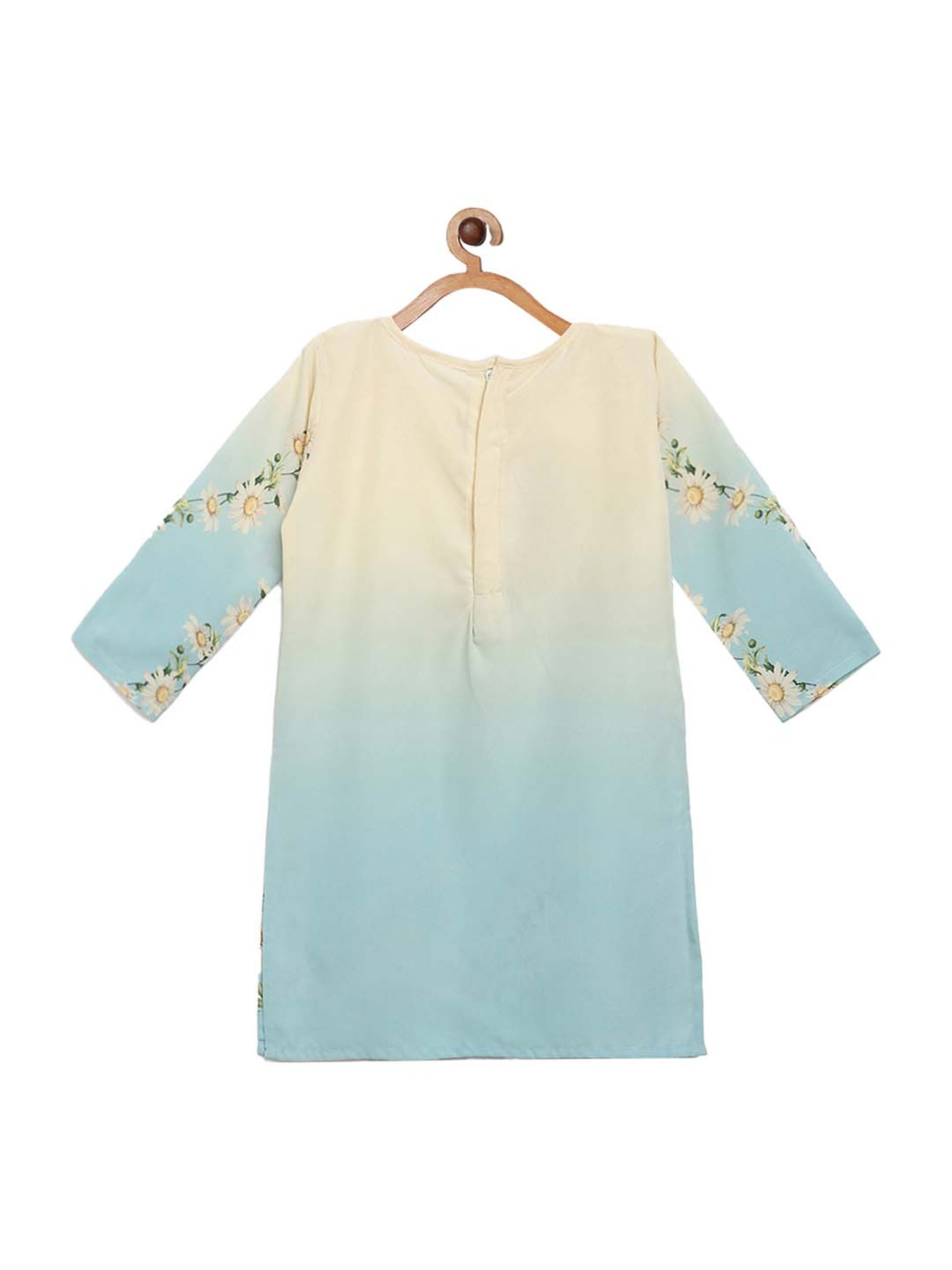 Ahalyaa Kids Multicolor Printed Kurta & Dupatta With Sharara