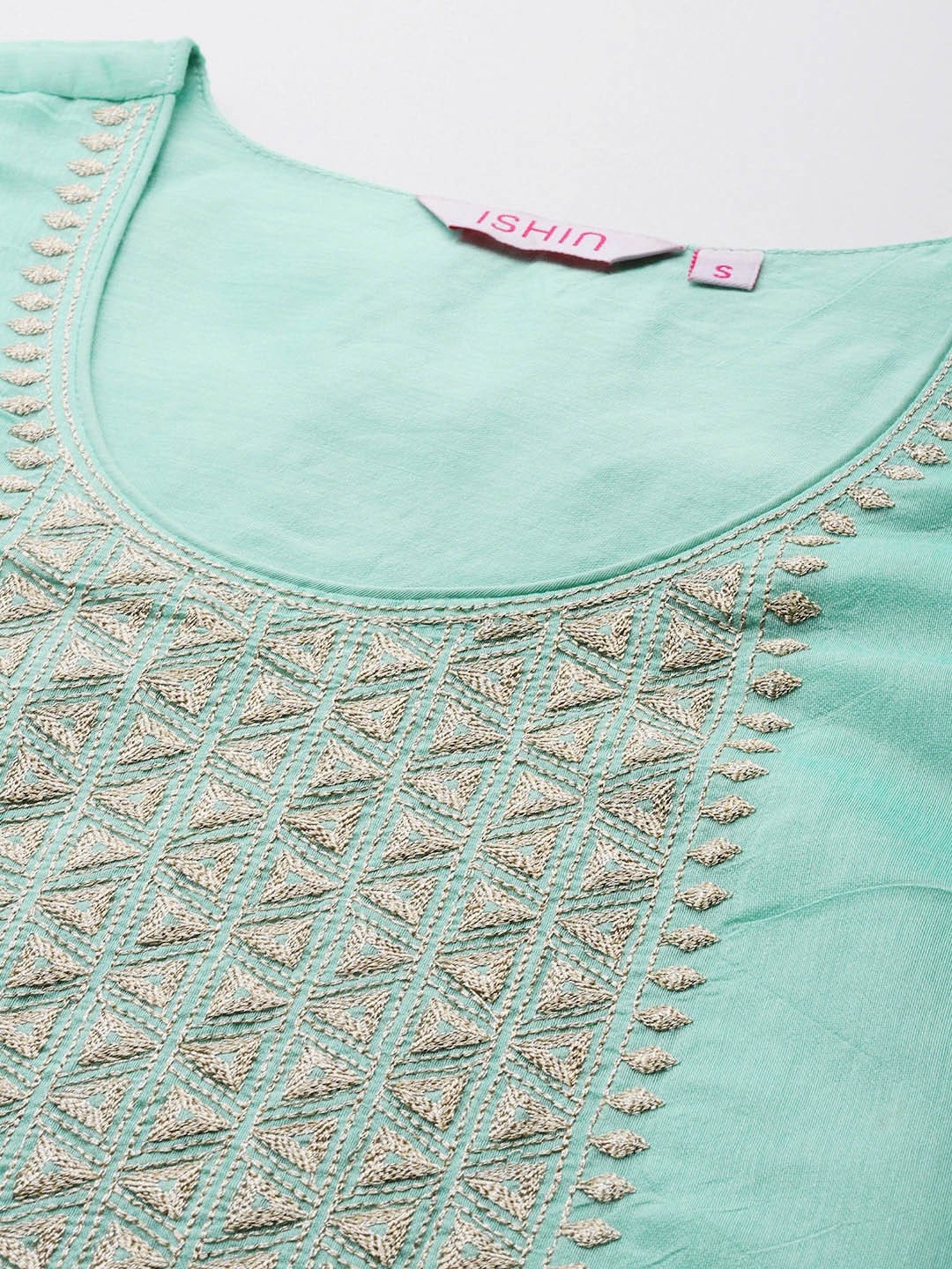 Ishin Sea Green Embroidered Kurta With Pant & Dupatta