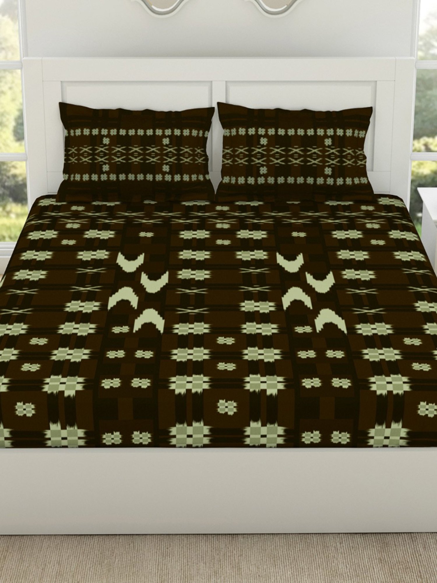 Spaces Ikkat Geometric Brown 144 TC Cotton King Bedsheet with 2 Pillow Covers