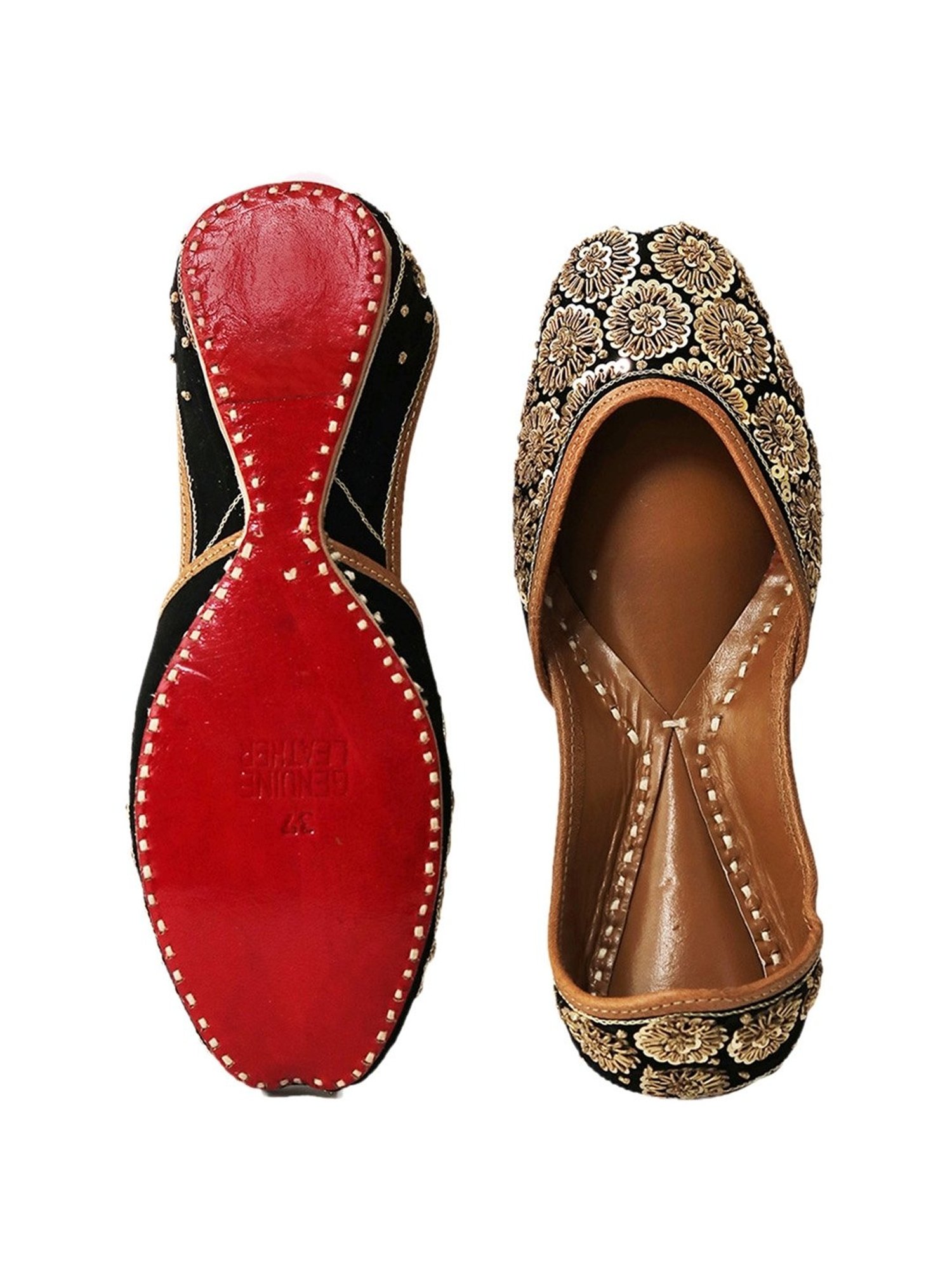 NR by Nidhi Rathi Women's Black Ethnic Juttis