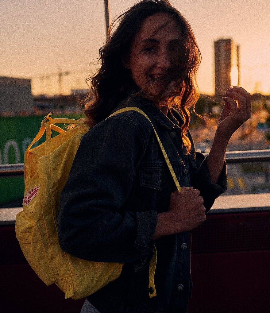 Fjallraven Kanken Water-Resistant Cotton Zipper Convertible Backpack