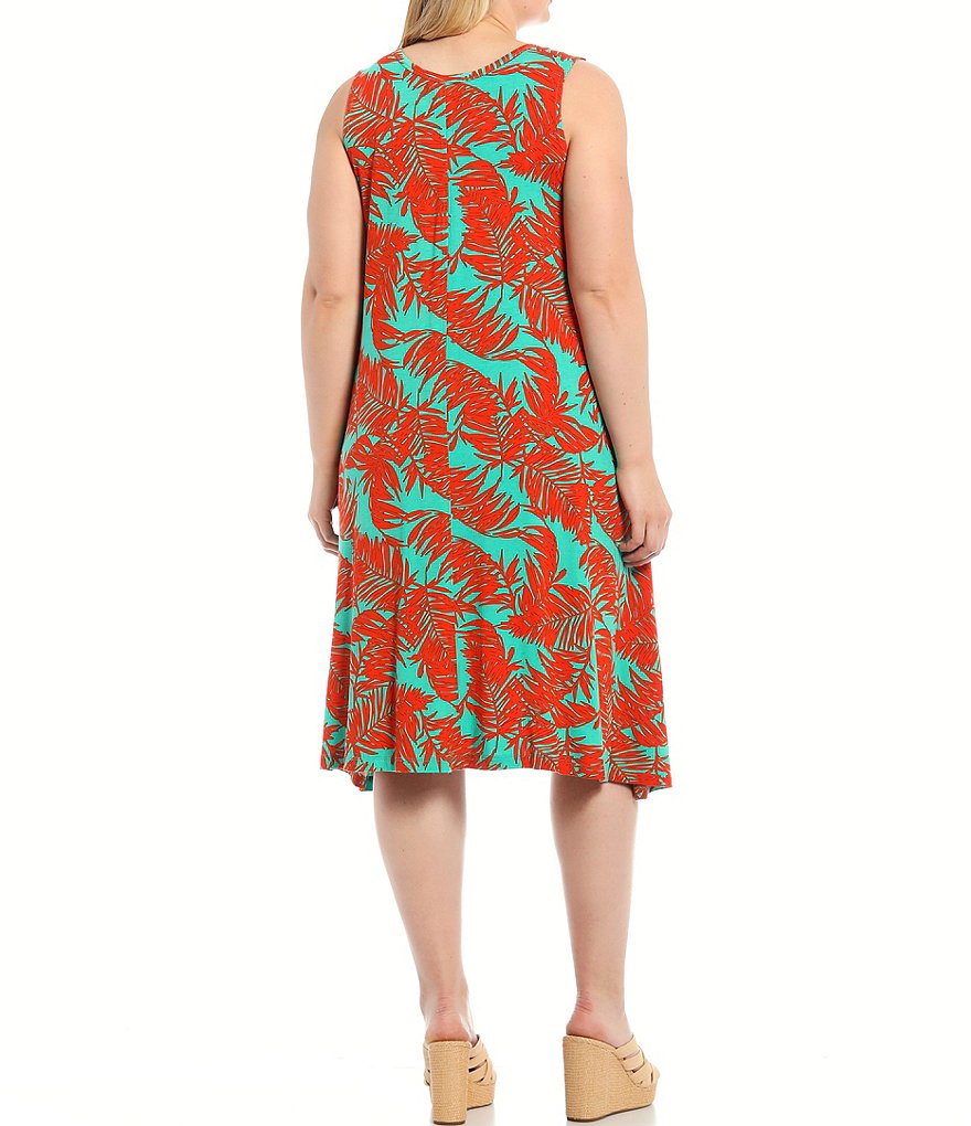 Jessica Simpson Plus Size Scoop Neck Jade Banana Leaves Print Hi-Low Sharkbite Hem Sleeveless Dress