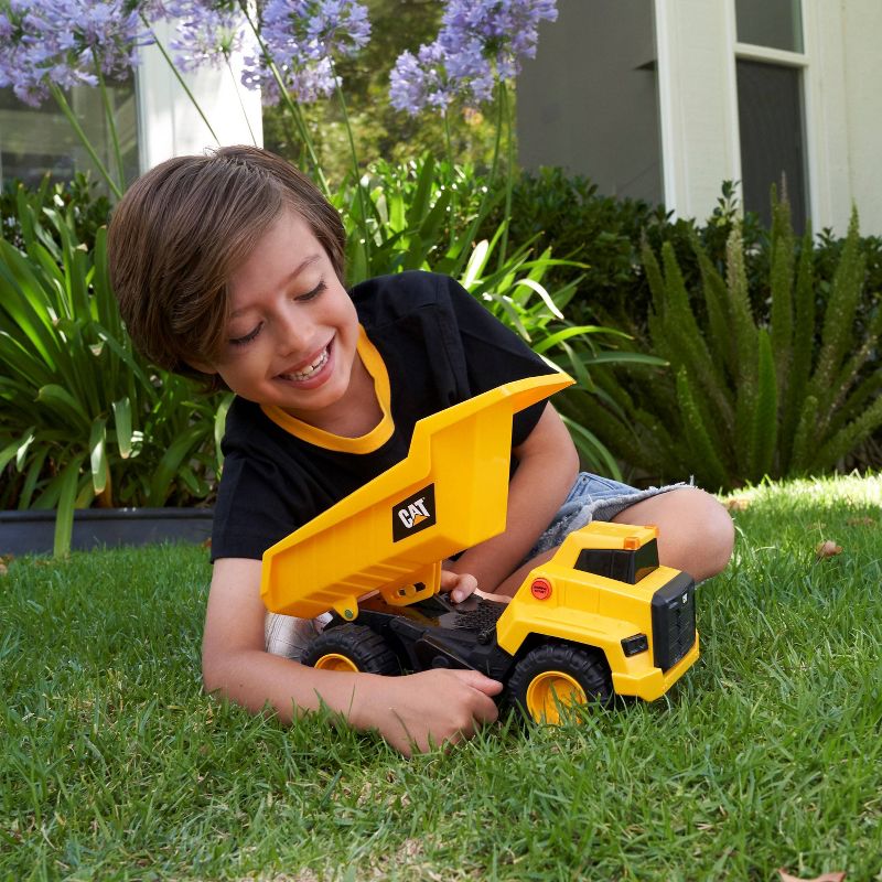 CAT Power Haulers Dump Truck