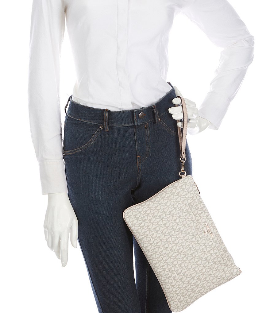 Michael Kors Zebra Signature Jet Set Double Zip Wristlet