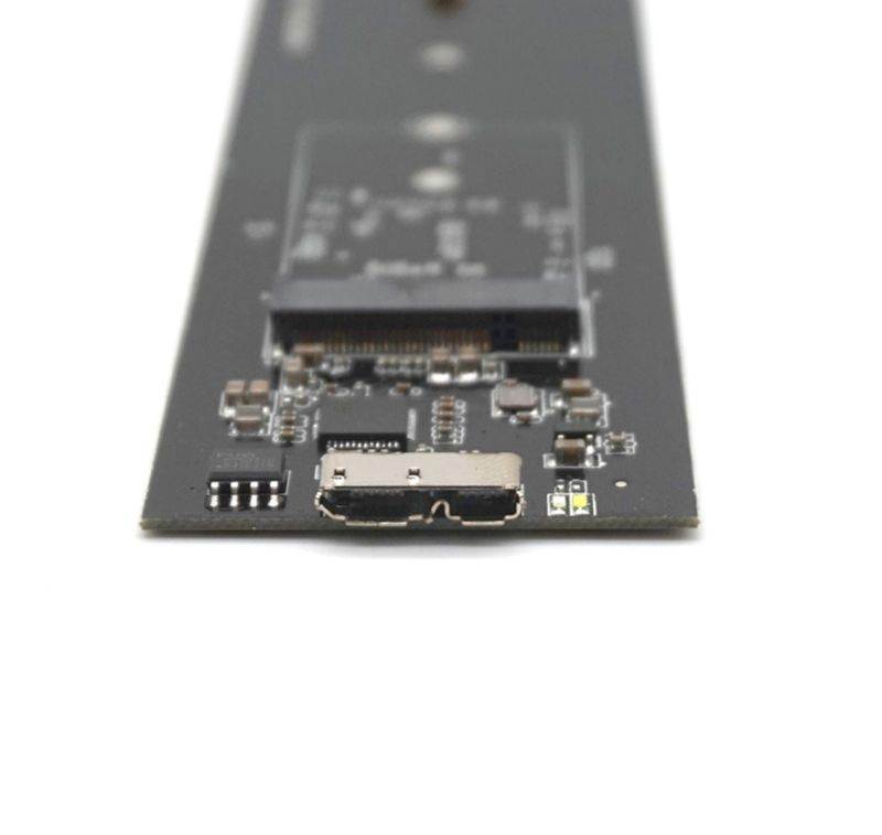 Plugadget USB3.0 to M.2 NGFF Storage Enclosure Case M.2 SATA Protocol SSD Solid State Drive Case Support 6Gb/s SSD Card Adapter