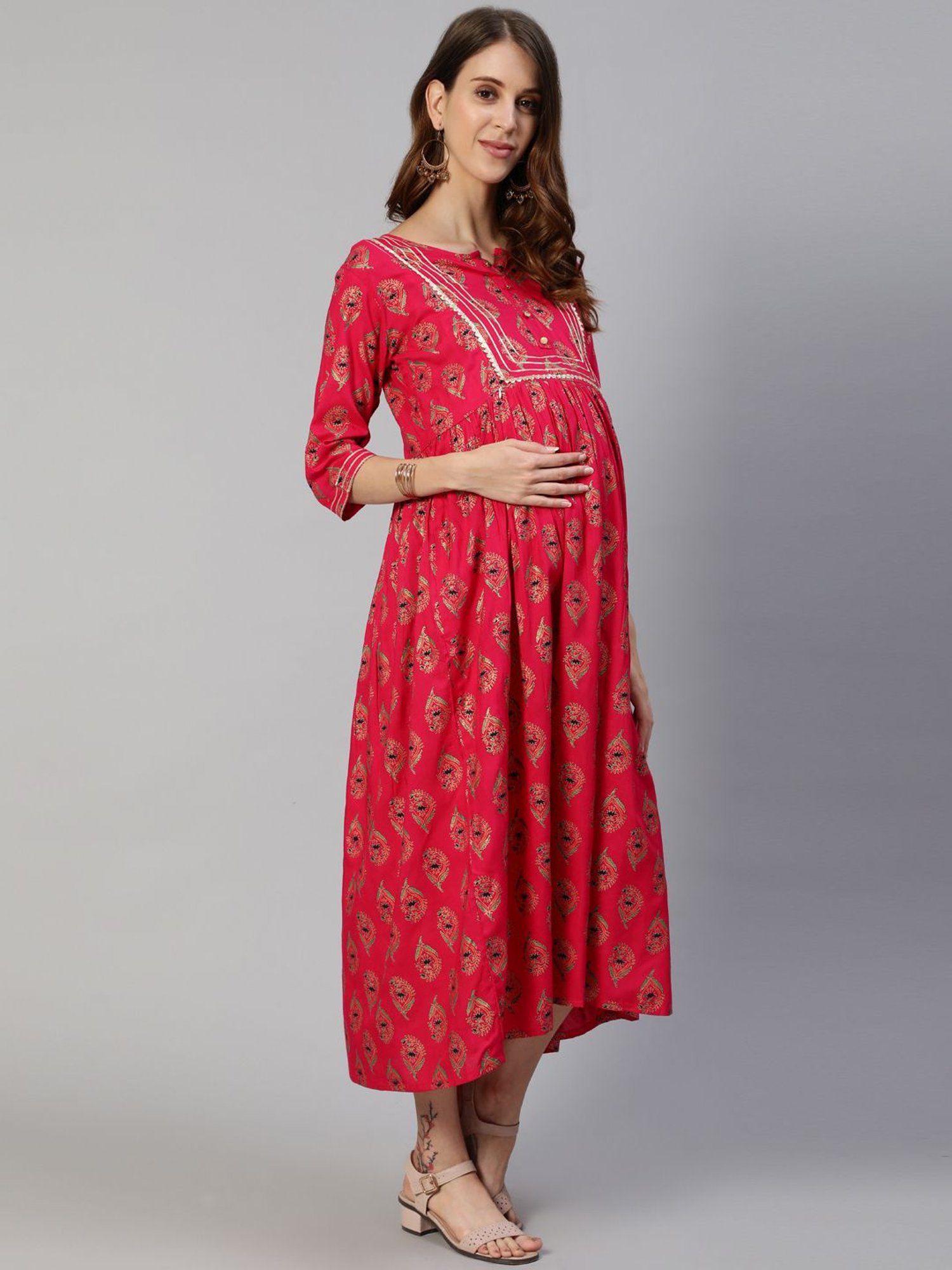 Anubhutee Red Print Maternity Dress