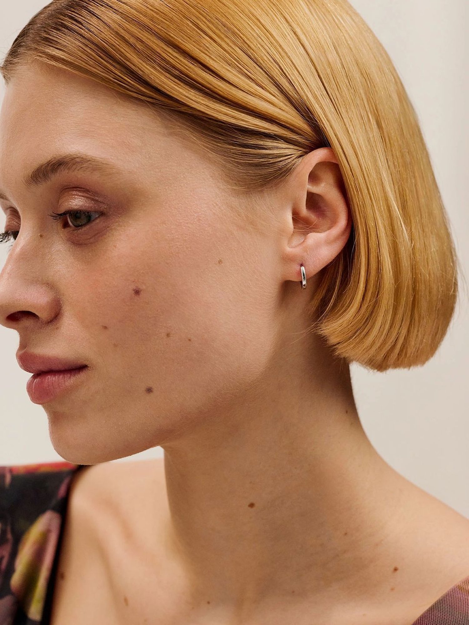 Ted Baker CRISLIE: Logo Hoop Earrings (12mm)