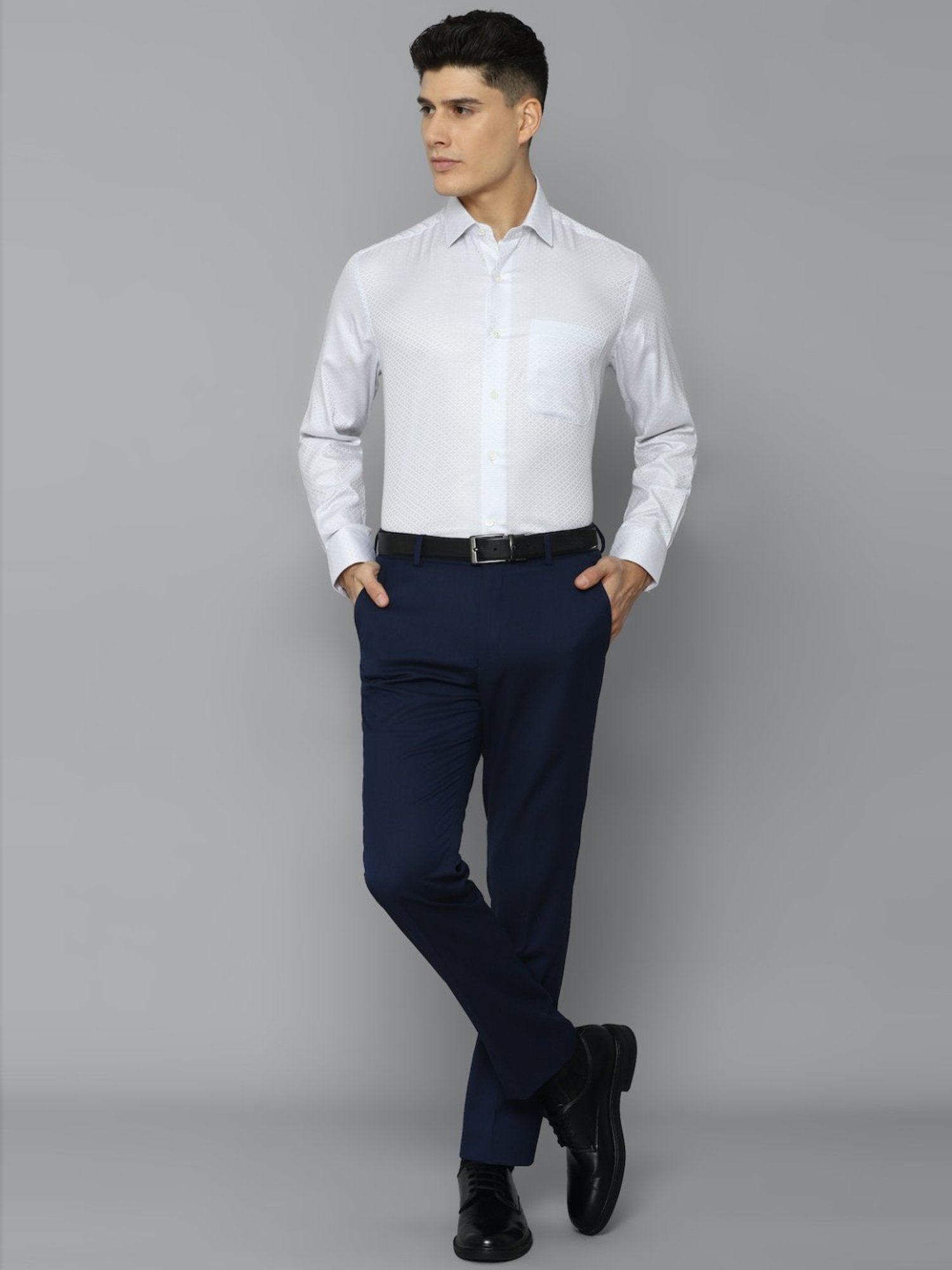 Luxure By Louis Philippe White Cotton Regular Fit Striped Shirt