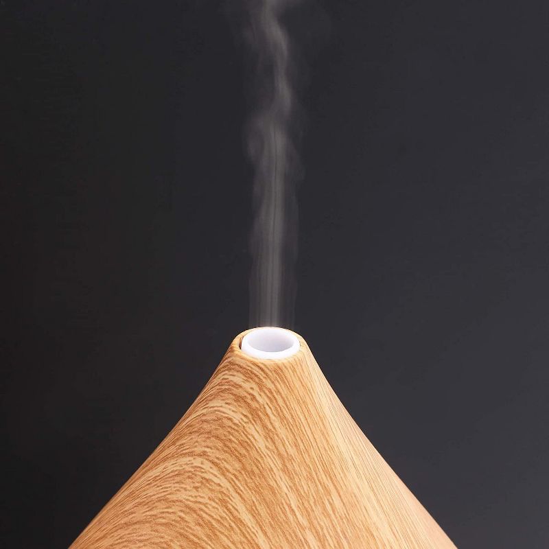 Juvale Essential Oil Diffuser, 130ml Aromatherapy Diffuser with Waterless Auto Shut-Off, 7 Light Colors Cool Mist Humidifier for Bedroom Home