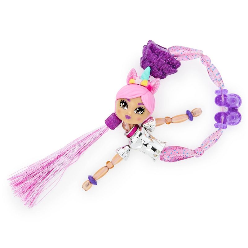 Twisty Girlz Glitzy Bitsy Transforming Doll to Collectible Bracelet with Mystery Twisty Petz