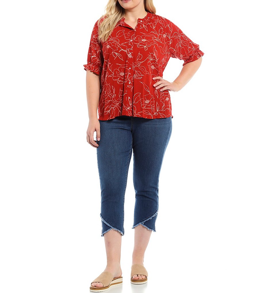 Bobeau Plus Size Red Floral Print Ruffle Trim Banded Collar Neck Short Sleeve Button Down Top