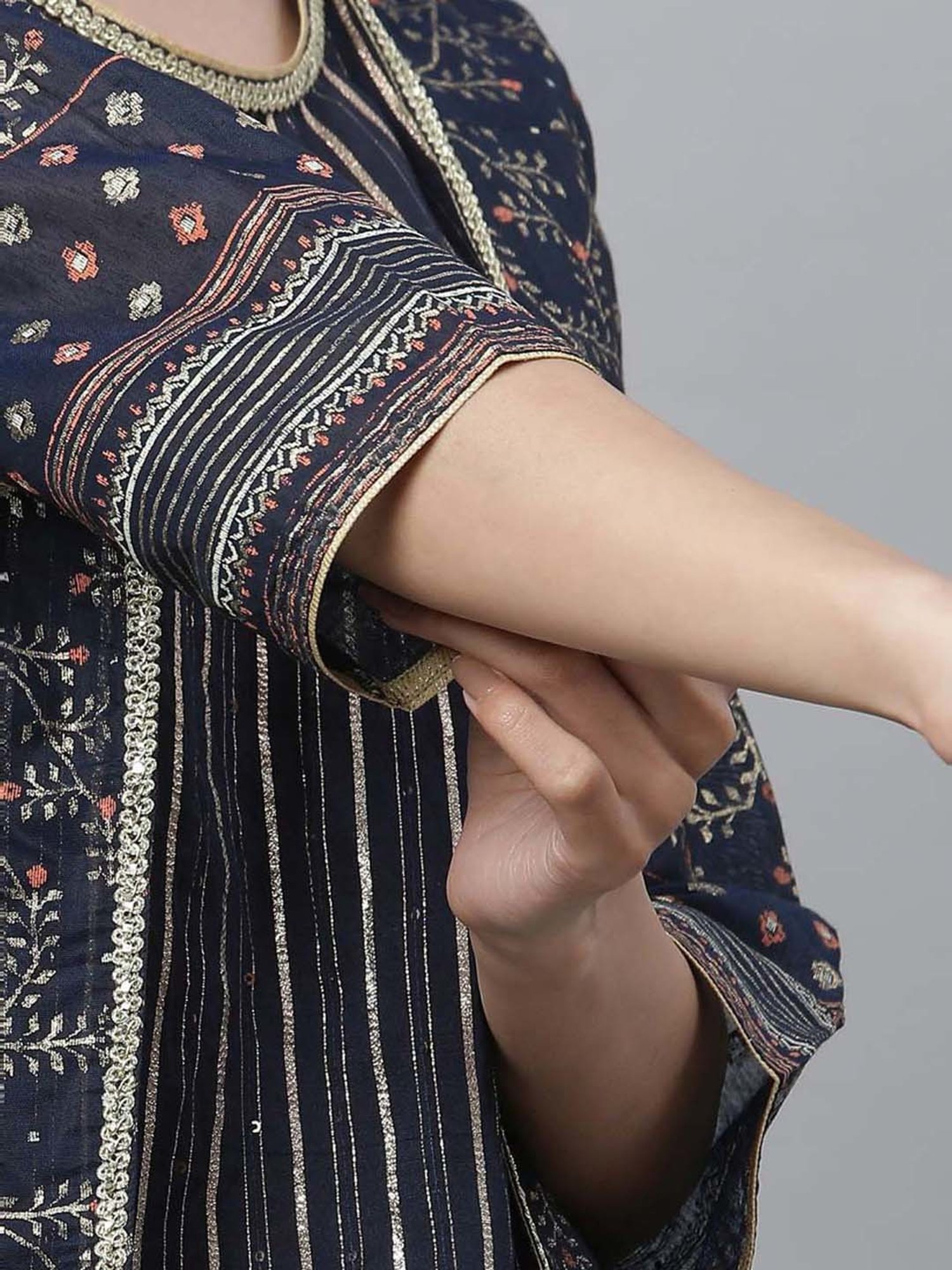 Aurelia Blue Linen Printed Kurta Pant Set With Jacket