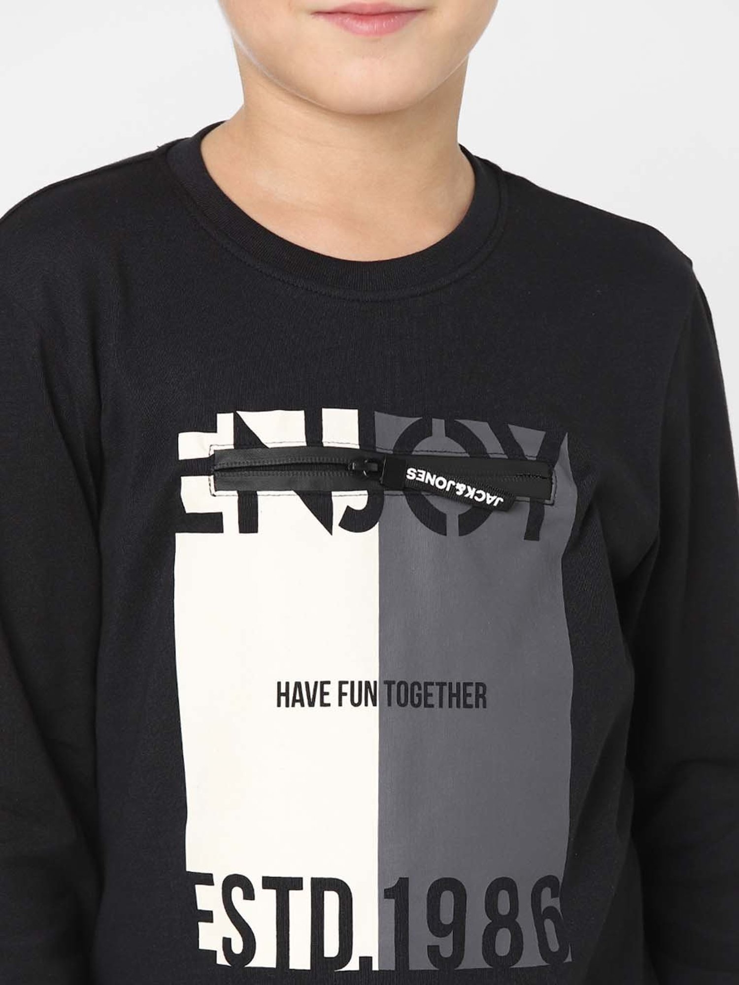 Jack & Jones Junior Boys Black & White Cotton Printed Full Sleeves T-Shirt