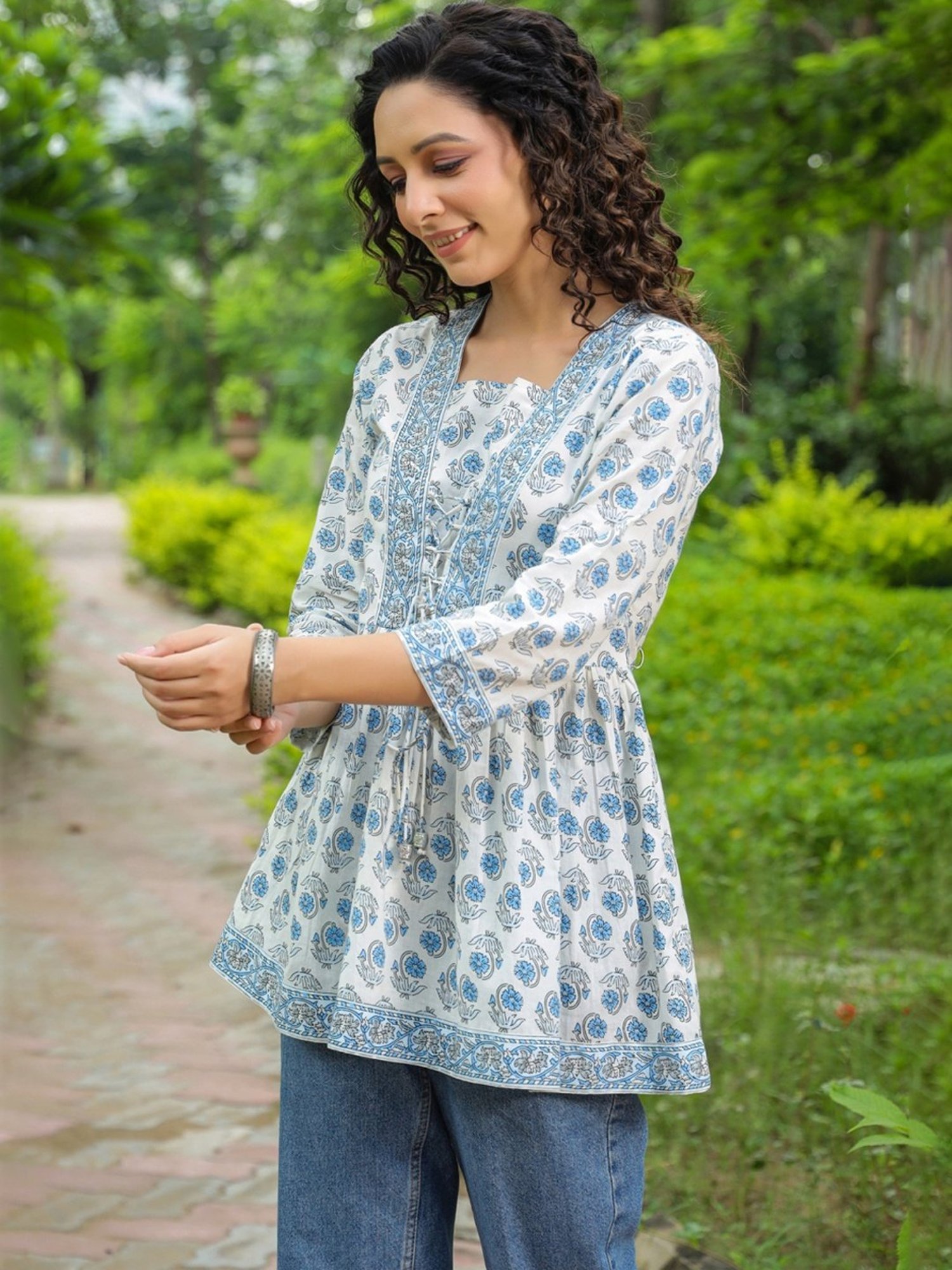 Rain and Rainbow White & Blue Cotton Floral Print Top