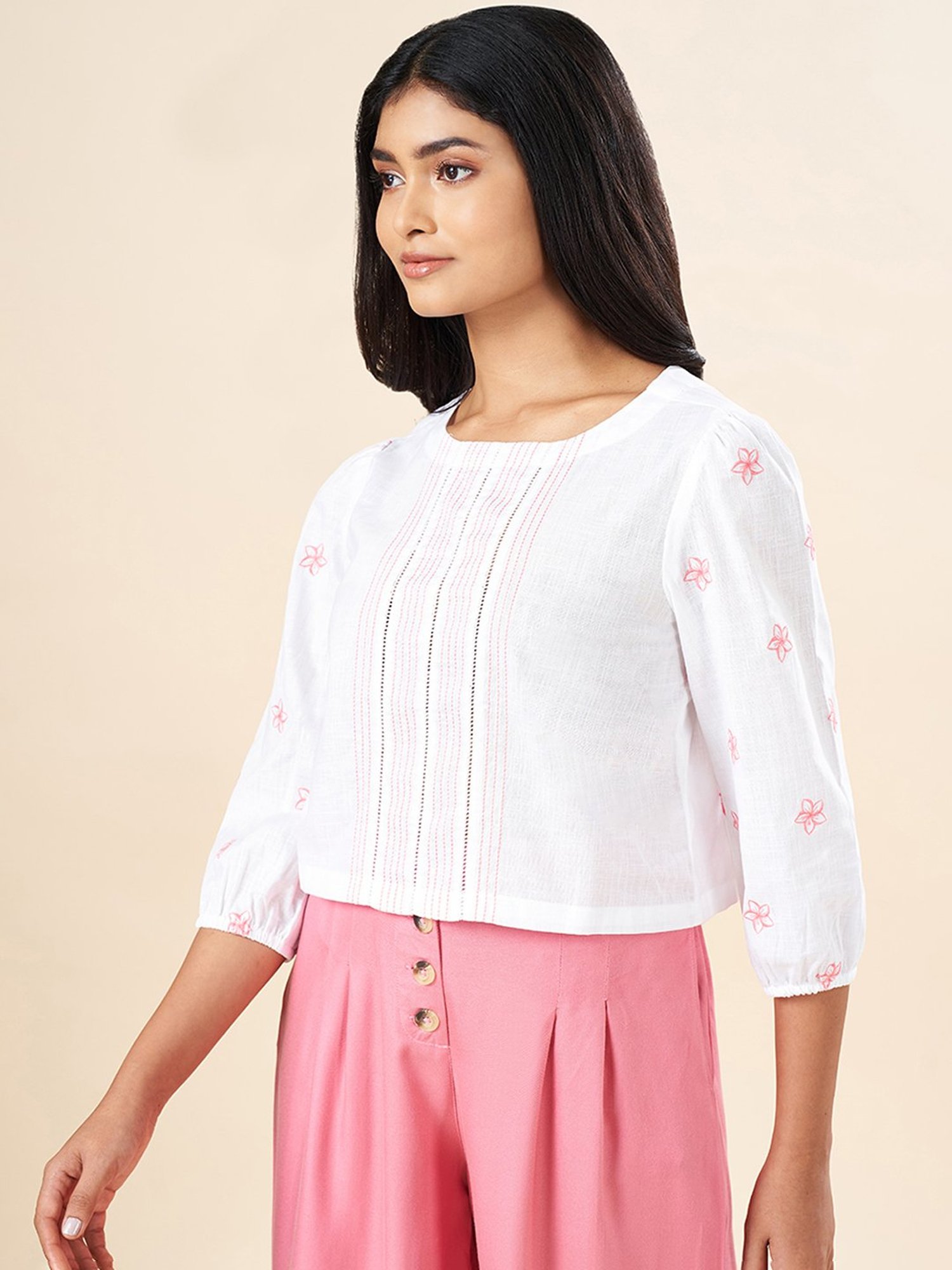 Akkriti by Pantaloons White Embroidered Top