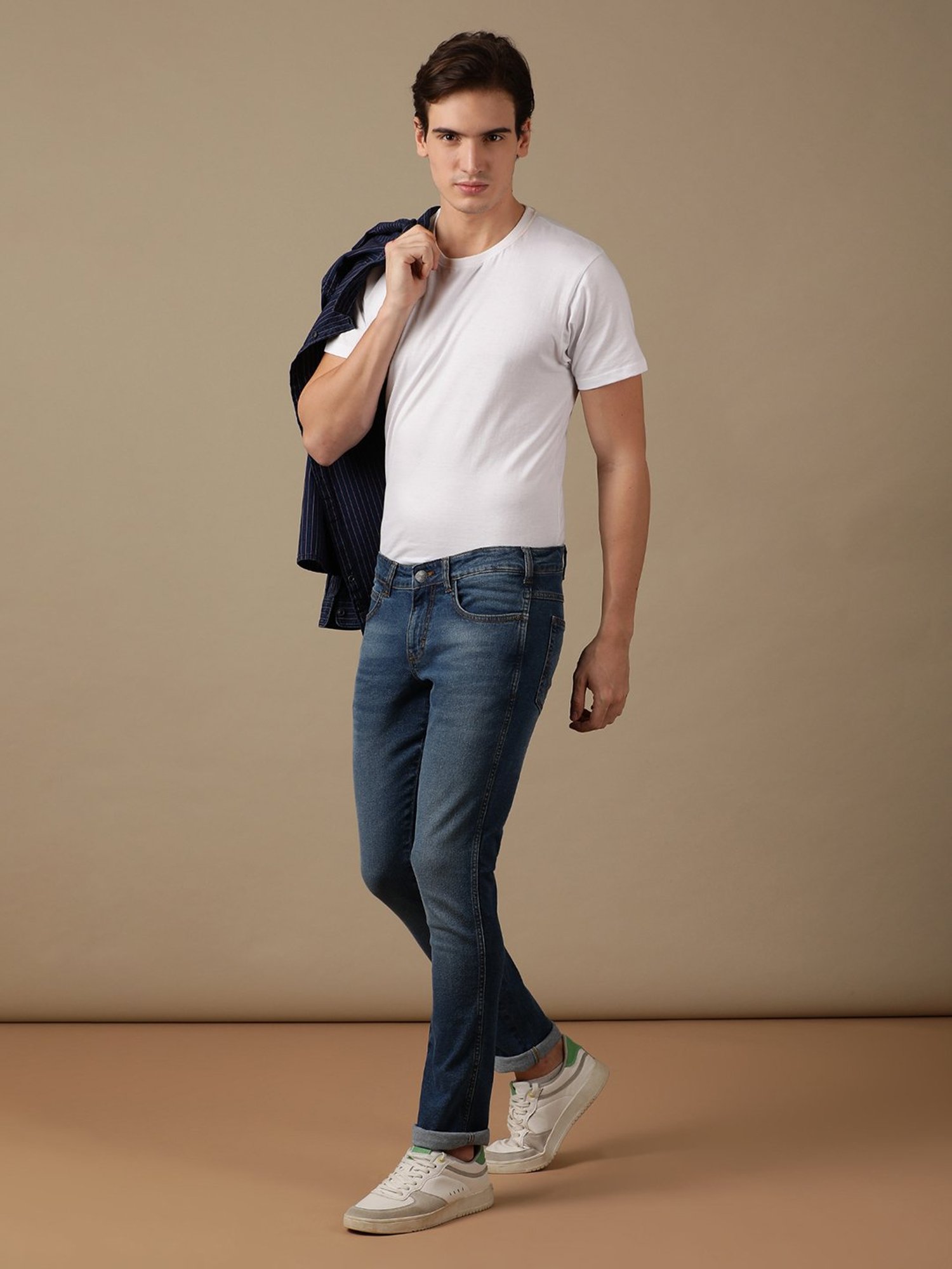 Wrangler Skanders Black Slim Fit Low Rise Jeans