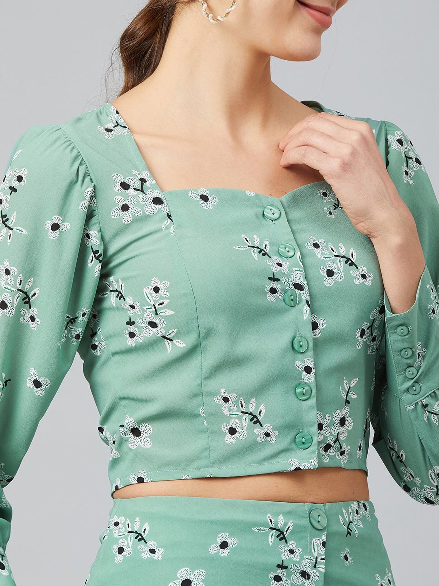 Carlton London Green Floral Print Crop Top