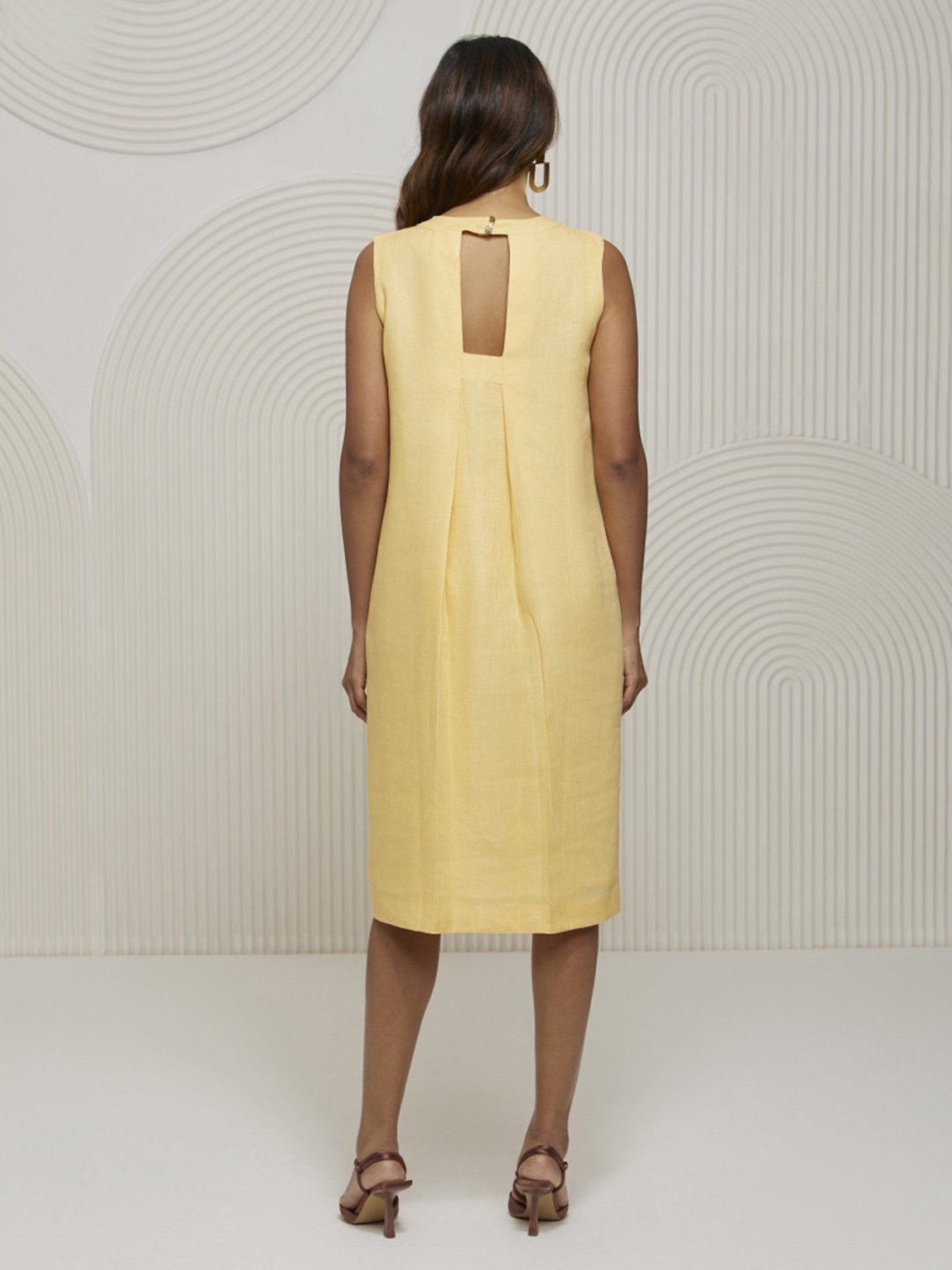 Artagai Yellow Relaxed Fit Dress with Band Collar and Back Cut-Out Detail