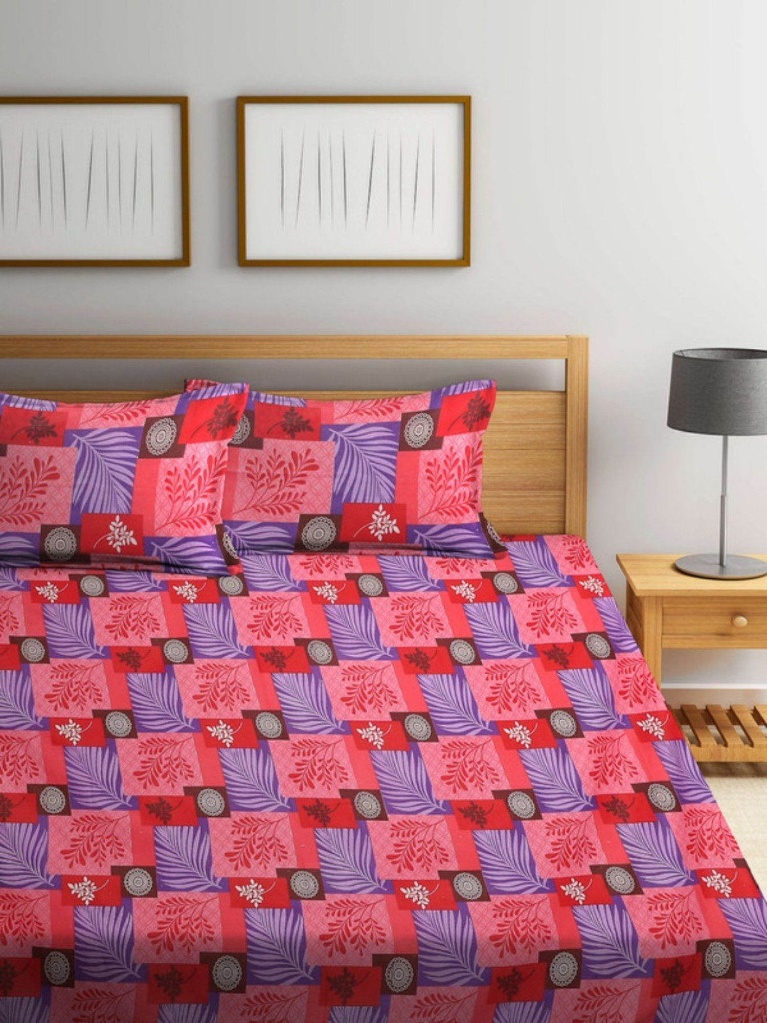 Dhrohar Printed Peach & Blue Cotton 180 TC Double Bedsheet with 2 Pillow covers