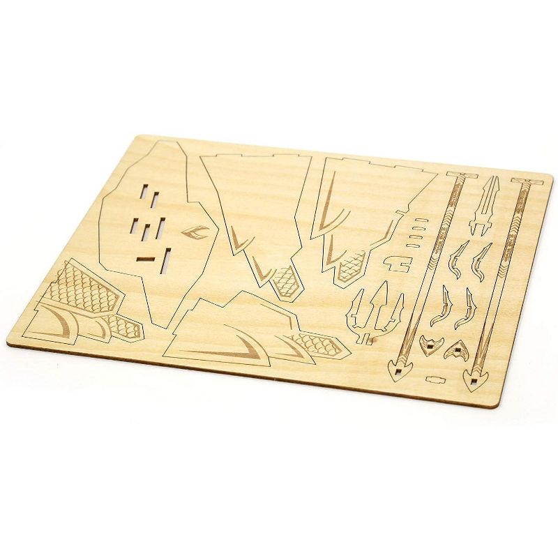 Incredibuilds DC Comics Aquaman Book & Wood Model Figure Kit