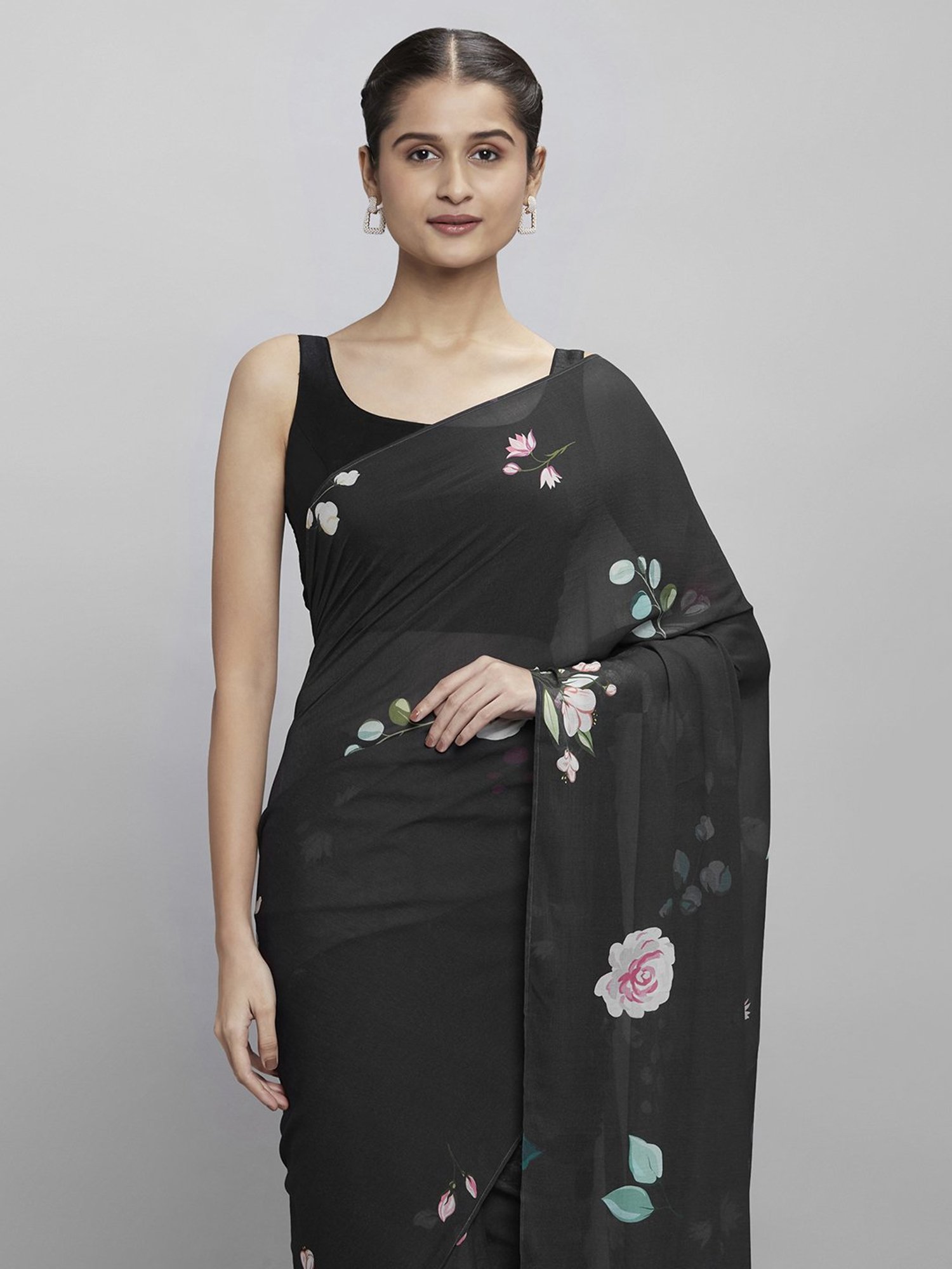navyasa by liva Black Floral Print Saree With Unstitched Blouse