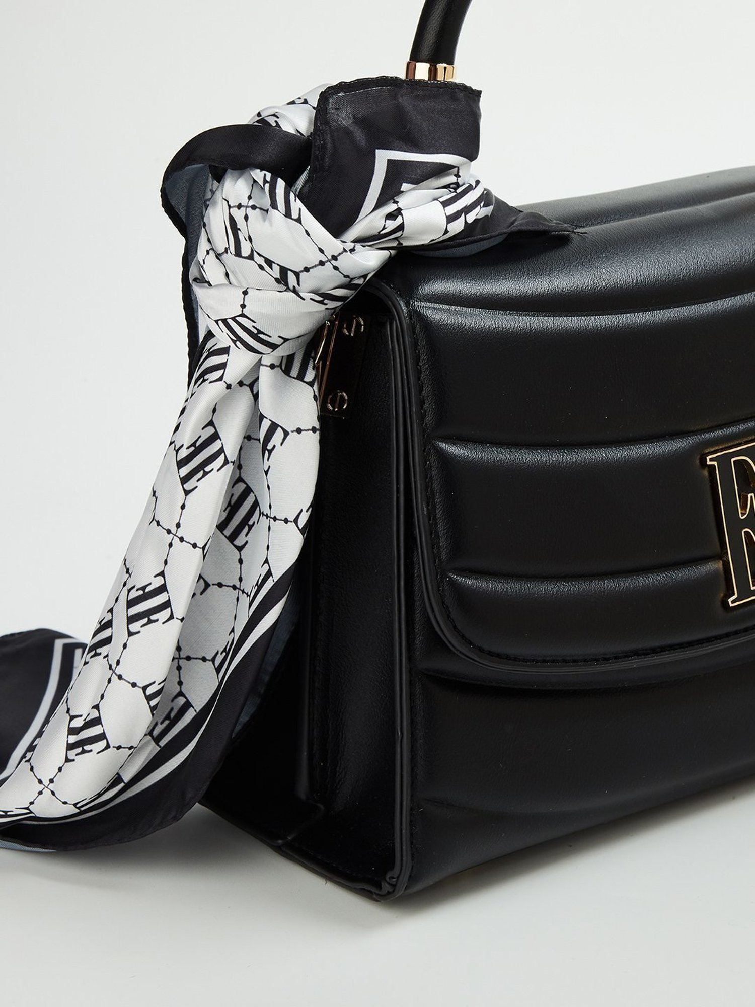 Elle Black Textured Handbag