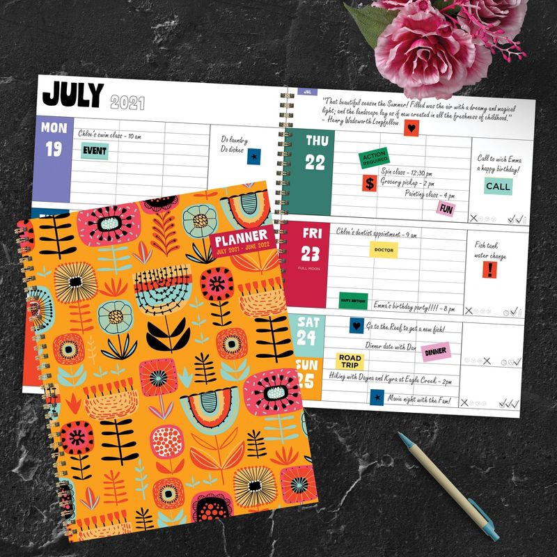 2021-22 Academic Planner 8.5" x 11" Folky Floral Daily/Weekly/Monthly - The Time Factory