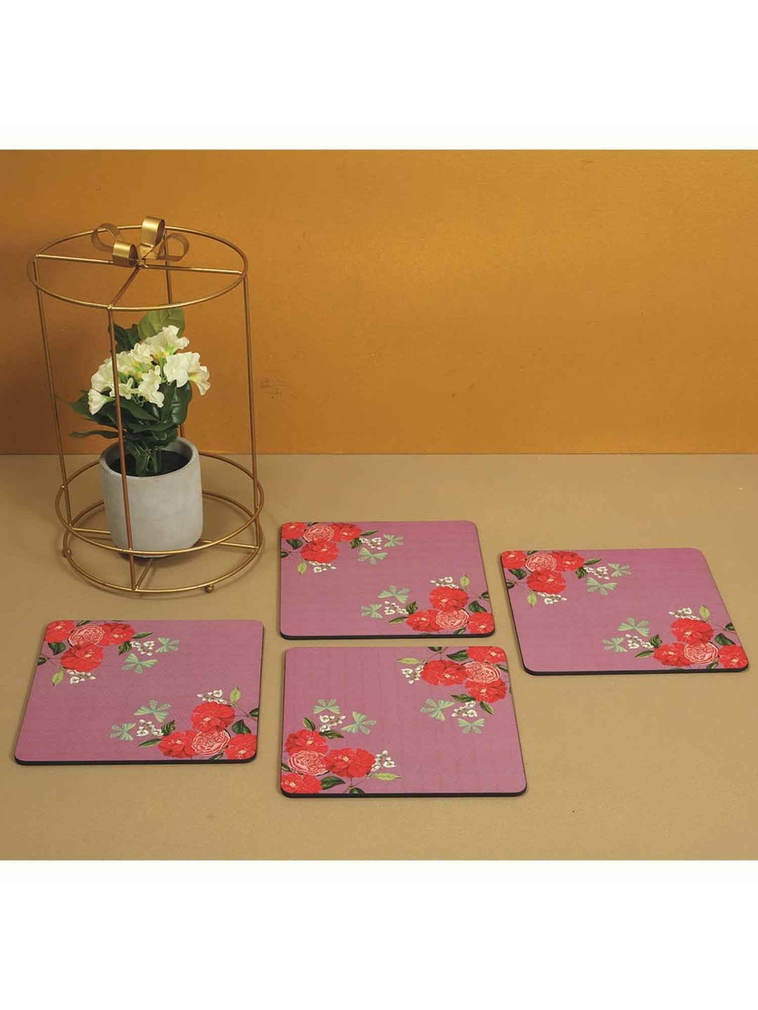 BERGHOFF Leo Pink Silicone Trivet - Set of 1