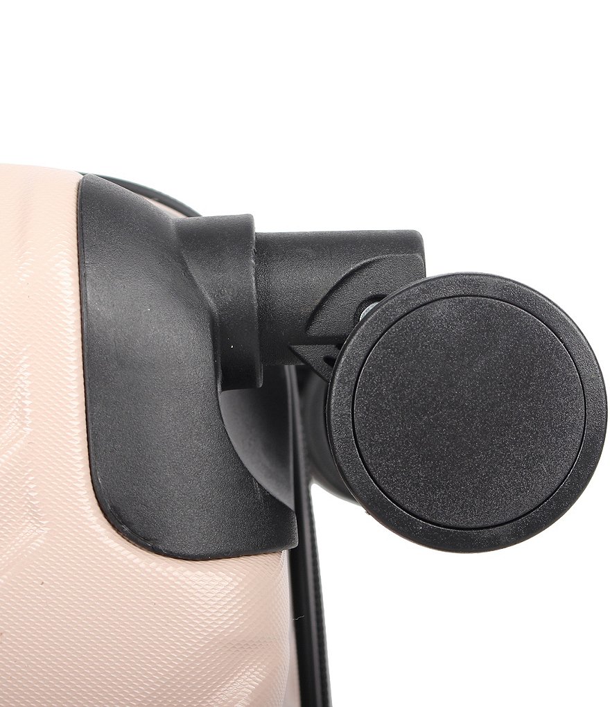 BCBG MAXAZRIA Crossway 20#double; Carry-On Hardside Spinner