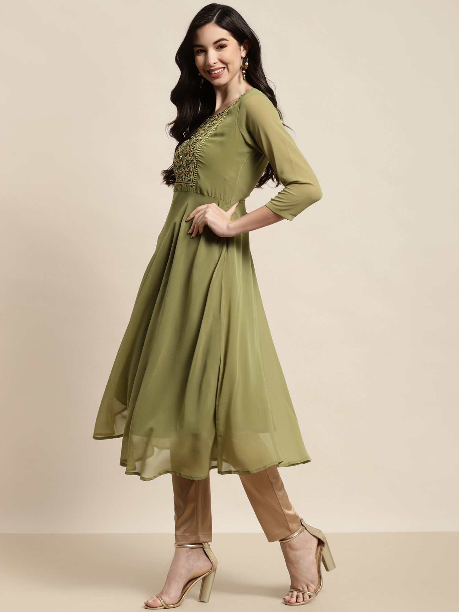 Jompers Green Floral Print A Line Kurta