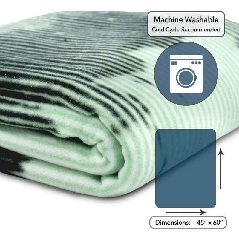 Surreal Entertainment Call of Duty Lightweight Fleece Throw Blanket | 45 x 60 Inches