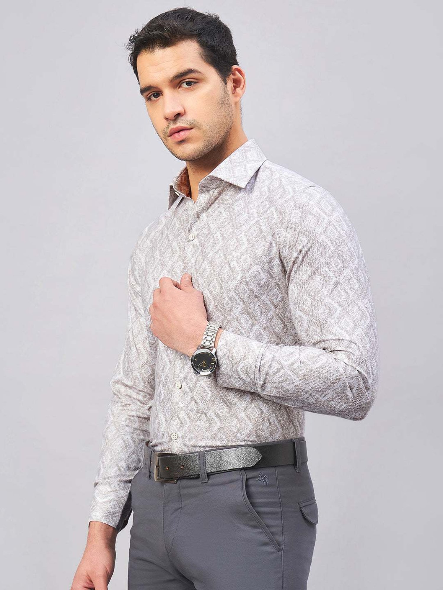 Louis Stitch Brown Cotton Regular Fit Printed Shirt