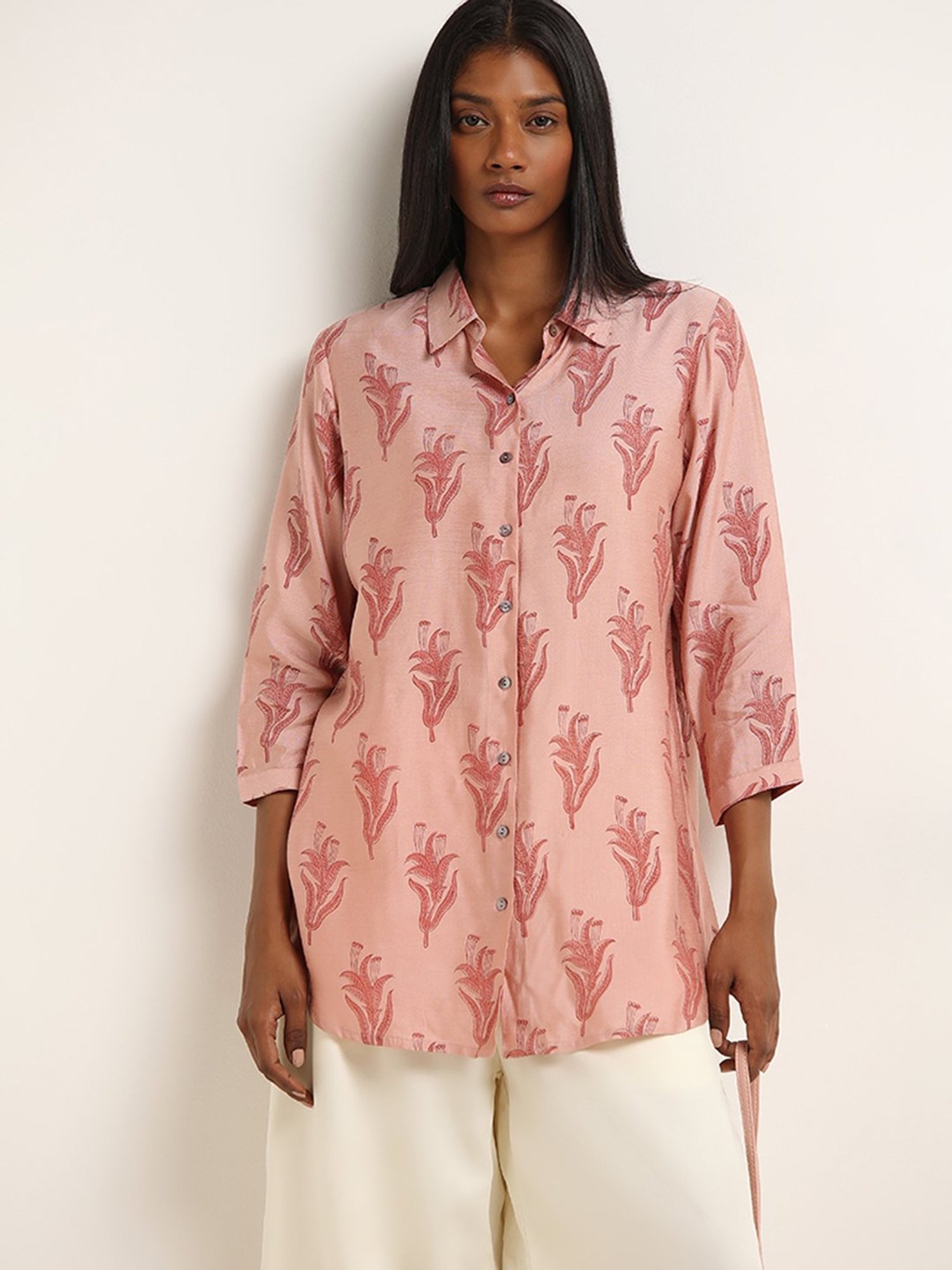 Zuba by Westside Dusty Pink Floral Printed Straight Tunic