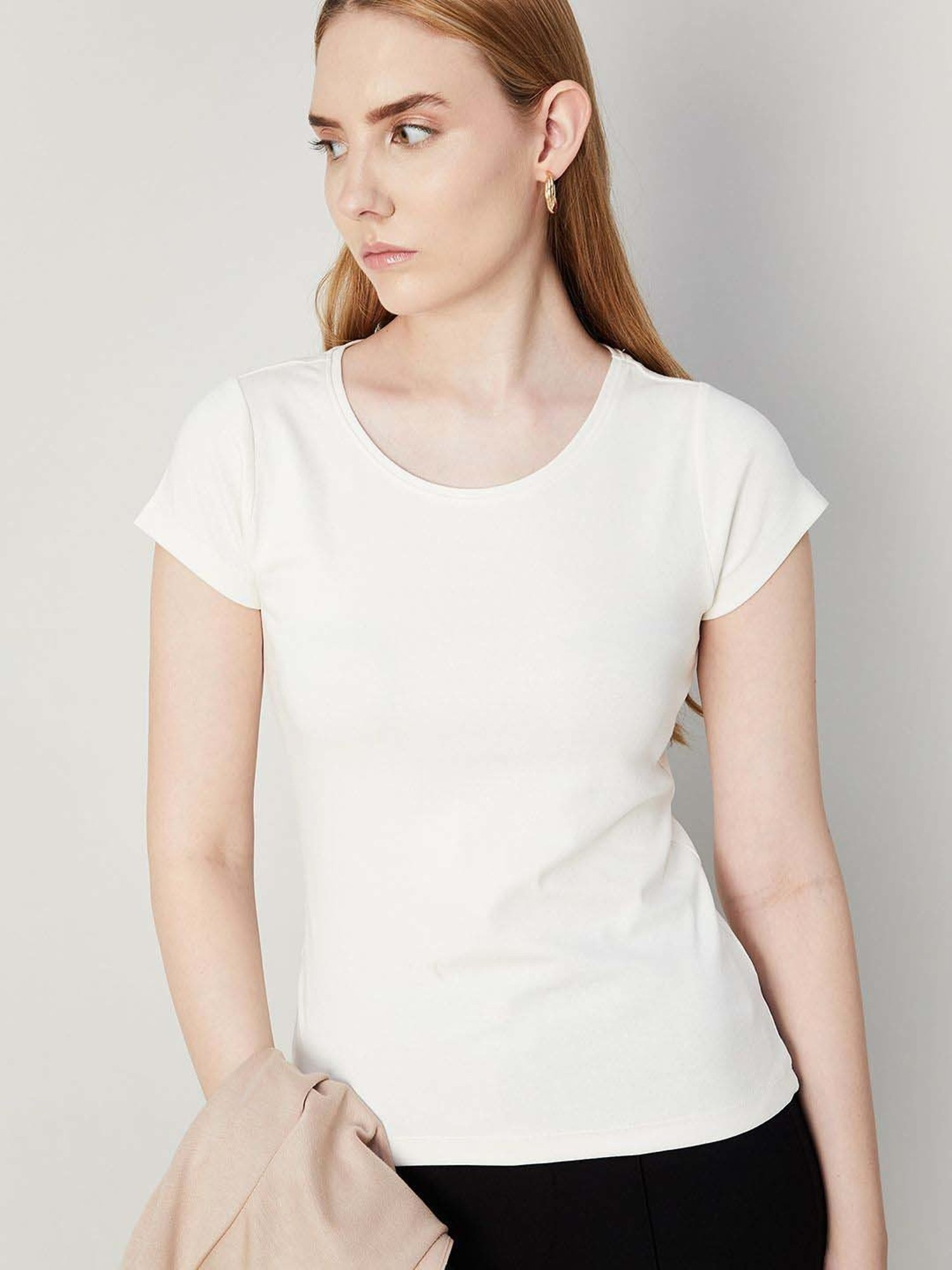 Code by Lifestyle Off-White Cotton Plain T-Shirt