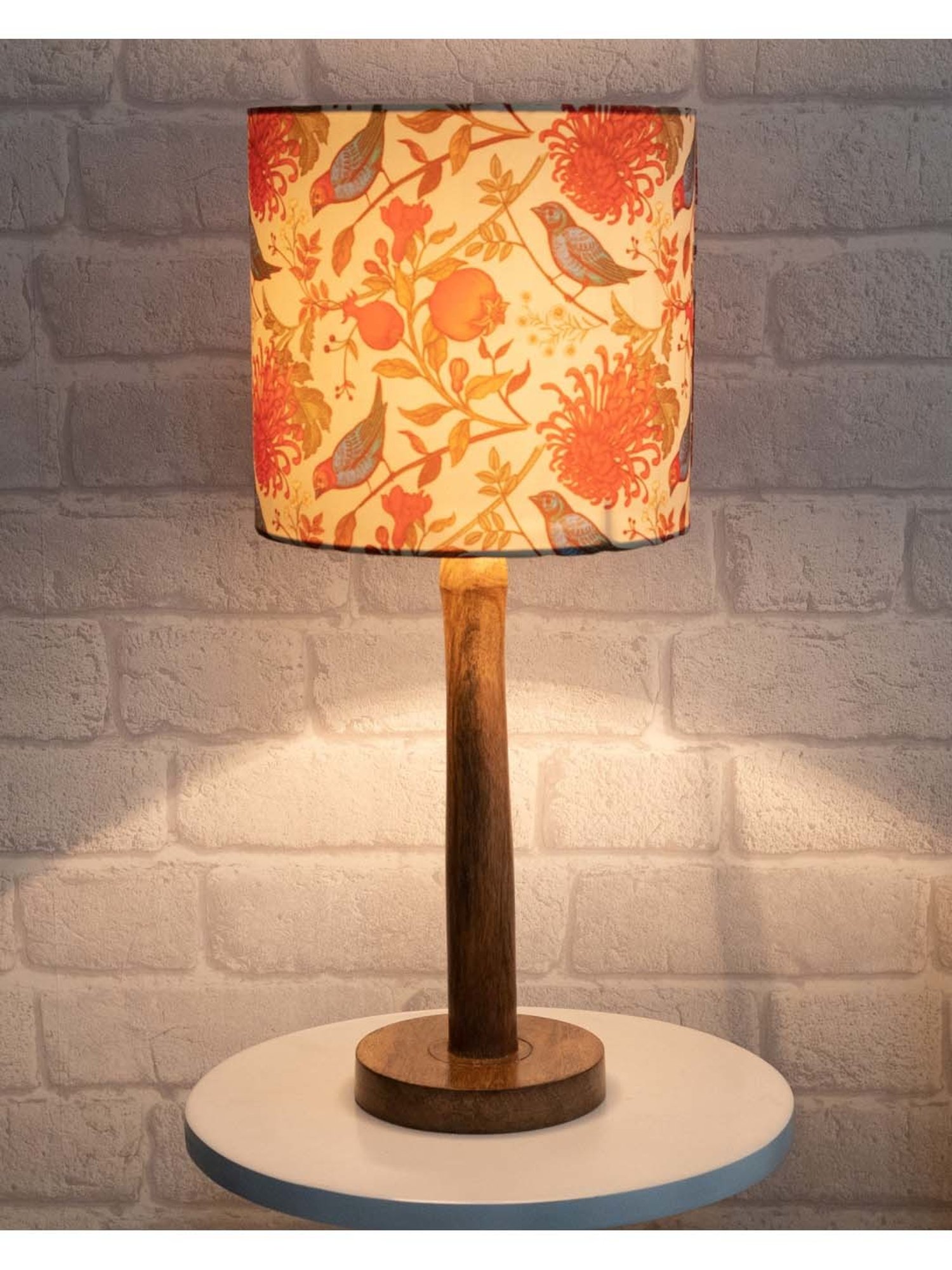 Homesake 'Modern' Multicolor Wood Table Lamp with Base - Set of 1