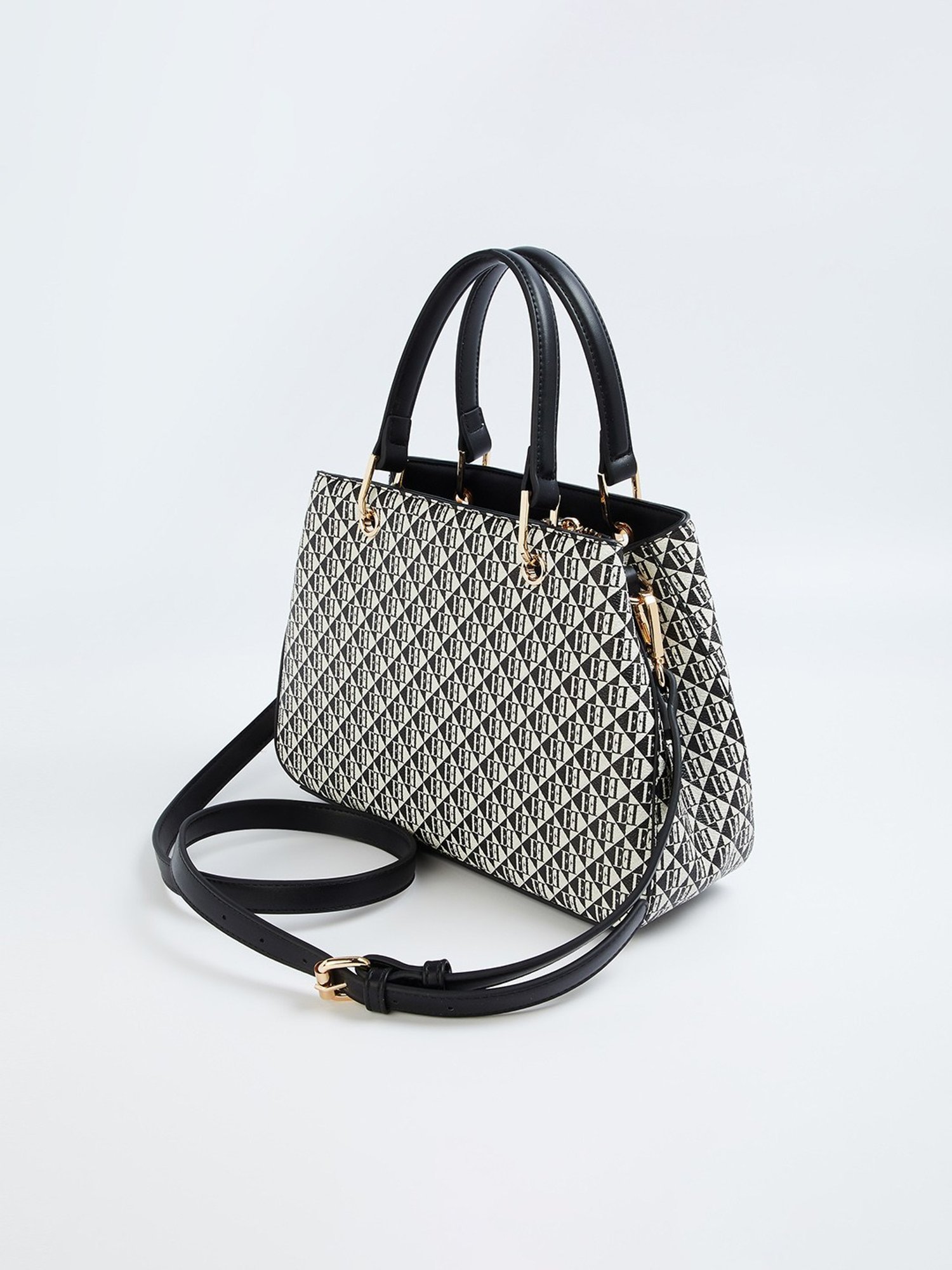 Elle White & Balck Printed Handbag