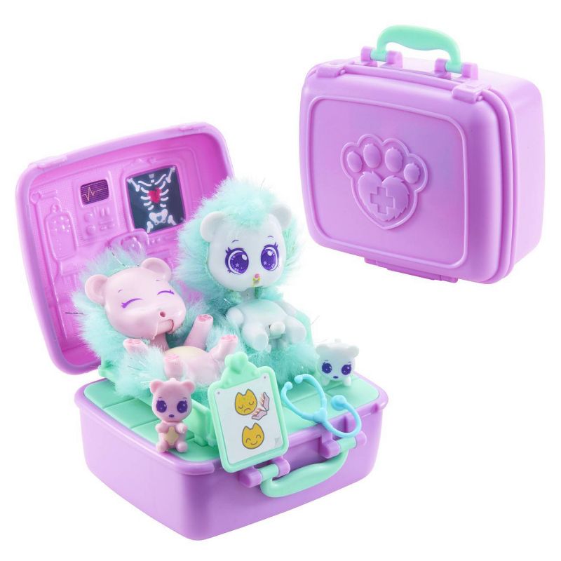 Little Live Pets Scruff Surprise Vet Rescue Families Vet Set