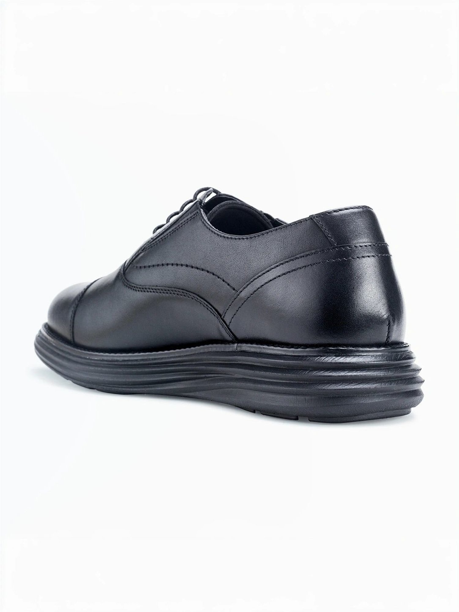 Thomas Crick Men's Black Oxford Shoes