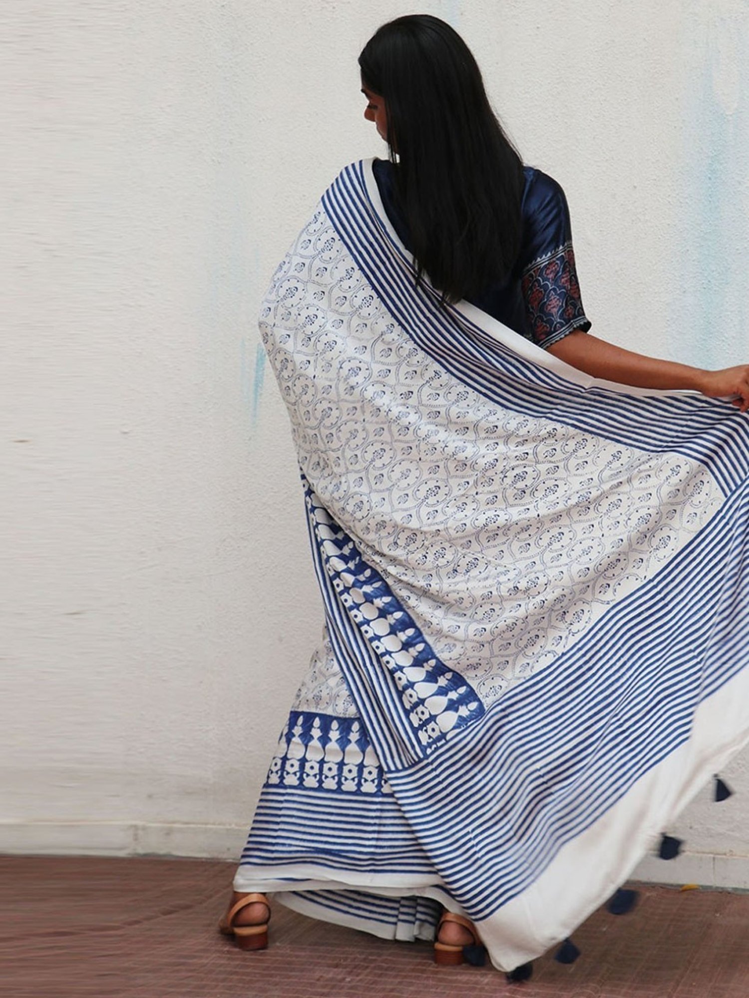 Chidiyaa Where the Wind Flows Mia Kara Blockprinted Modal Silk Saree