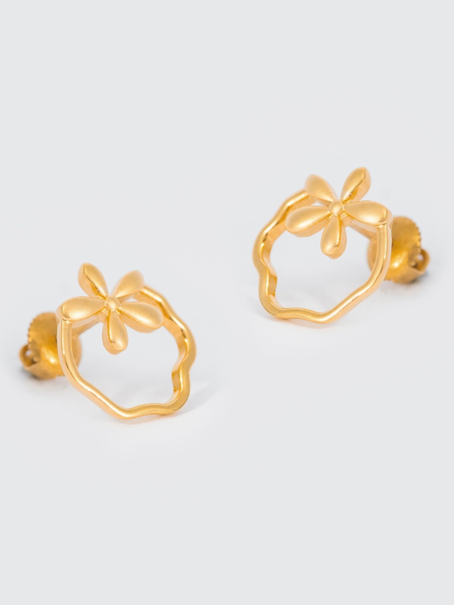 P.N.Gadgil Jewellers 22k Yellow Gold Ellipse Flora Stud Earrings