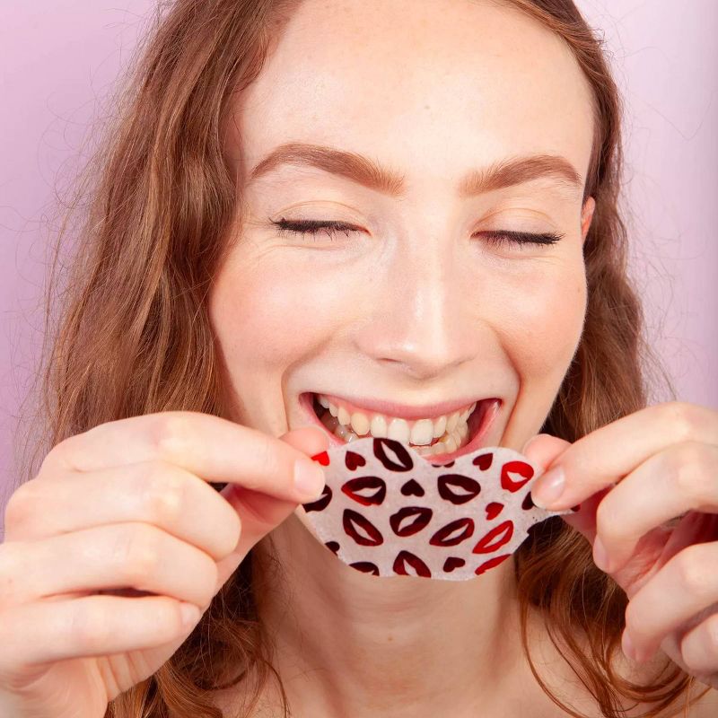 StriVectin Supergreens Soother Cooling Gel Mask