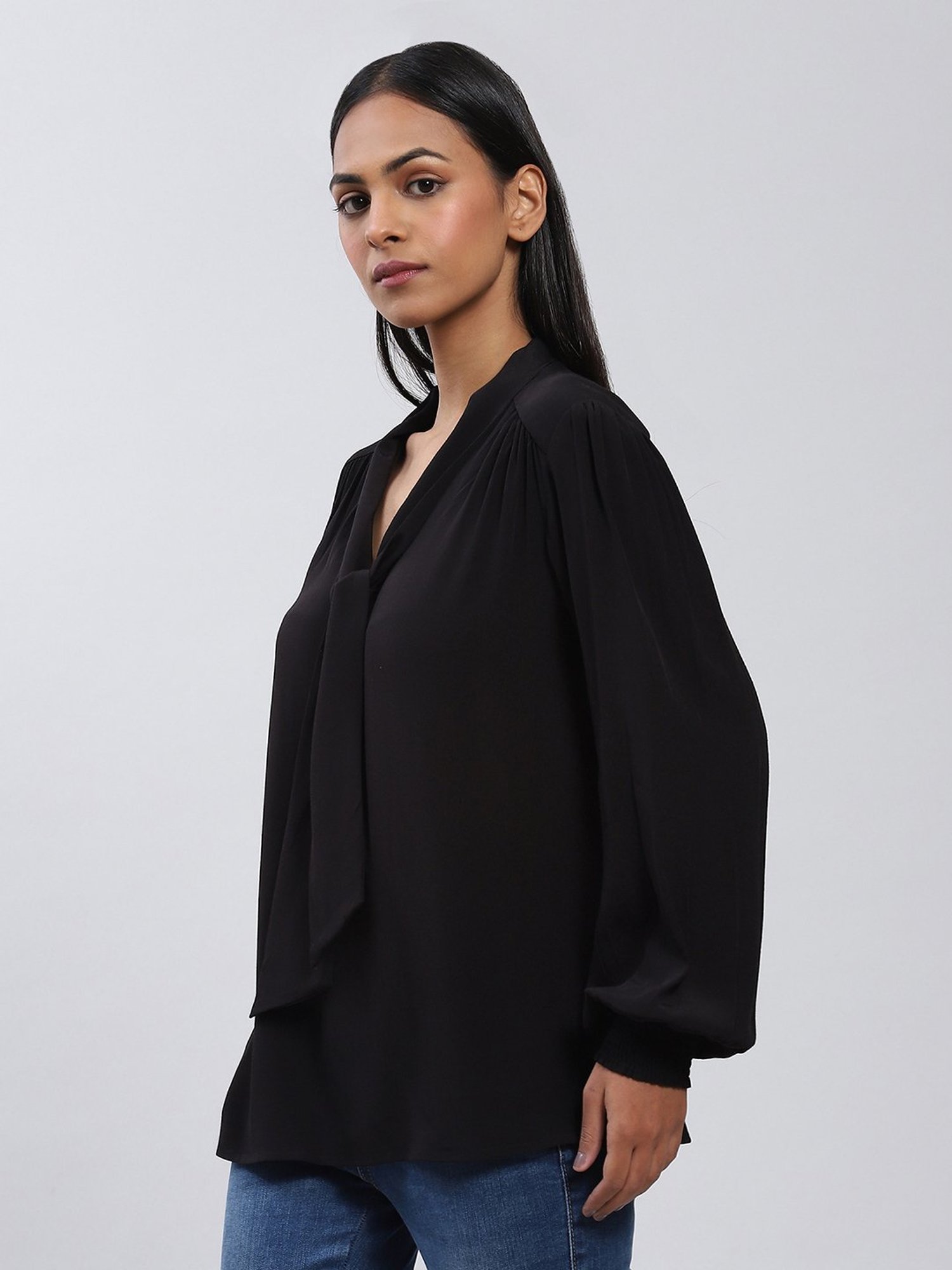 Label Ritu Kumar Black Top